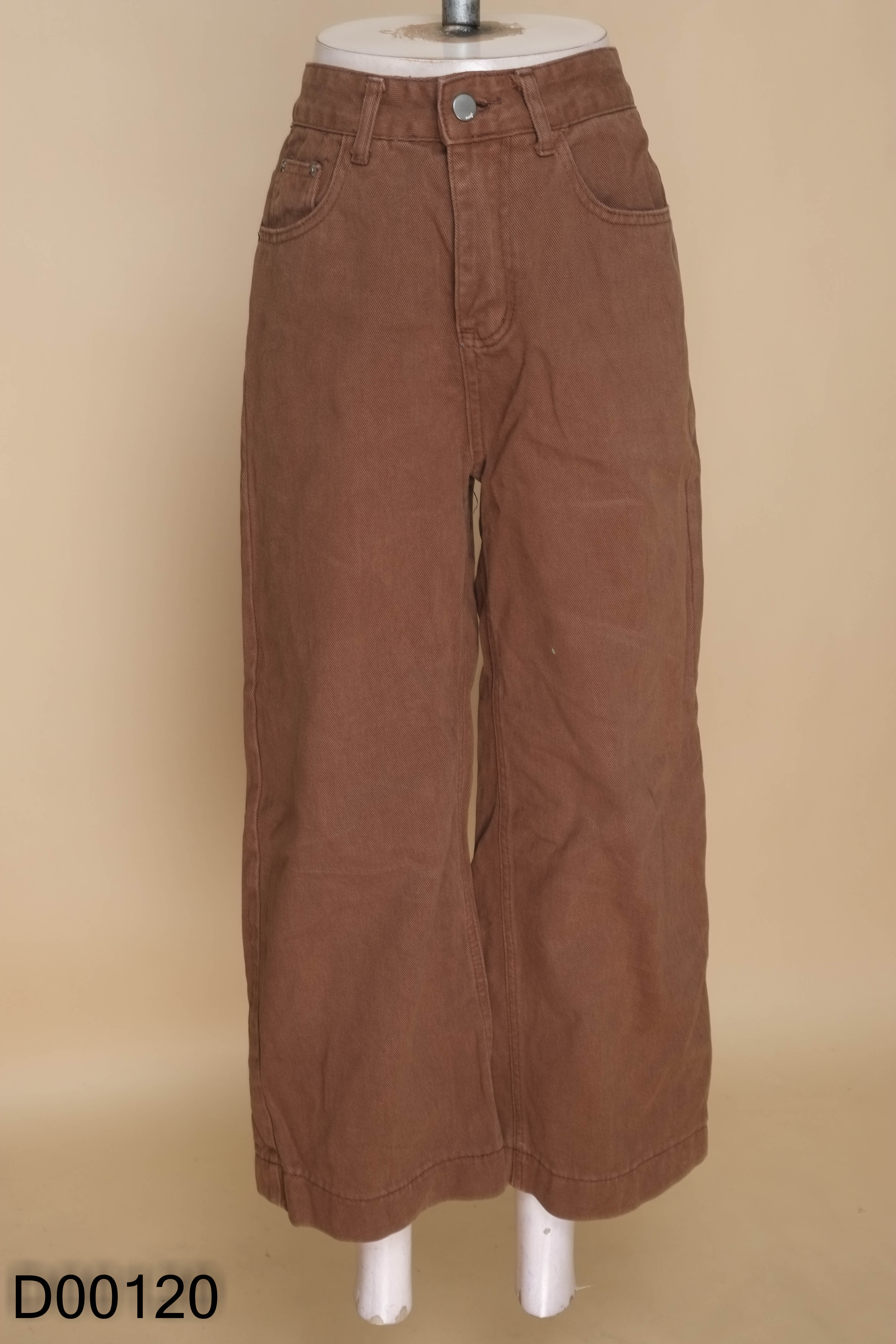 Quần jeans nâu suông