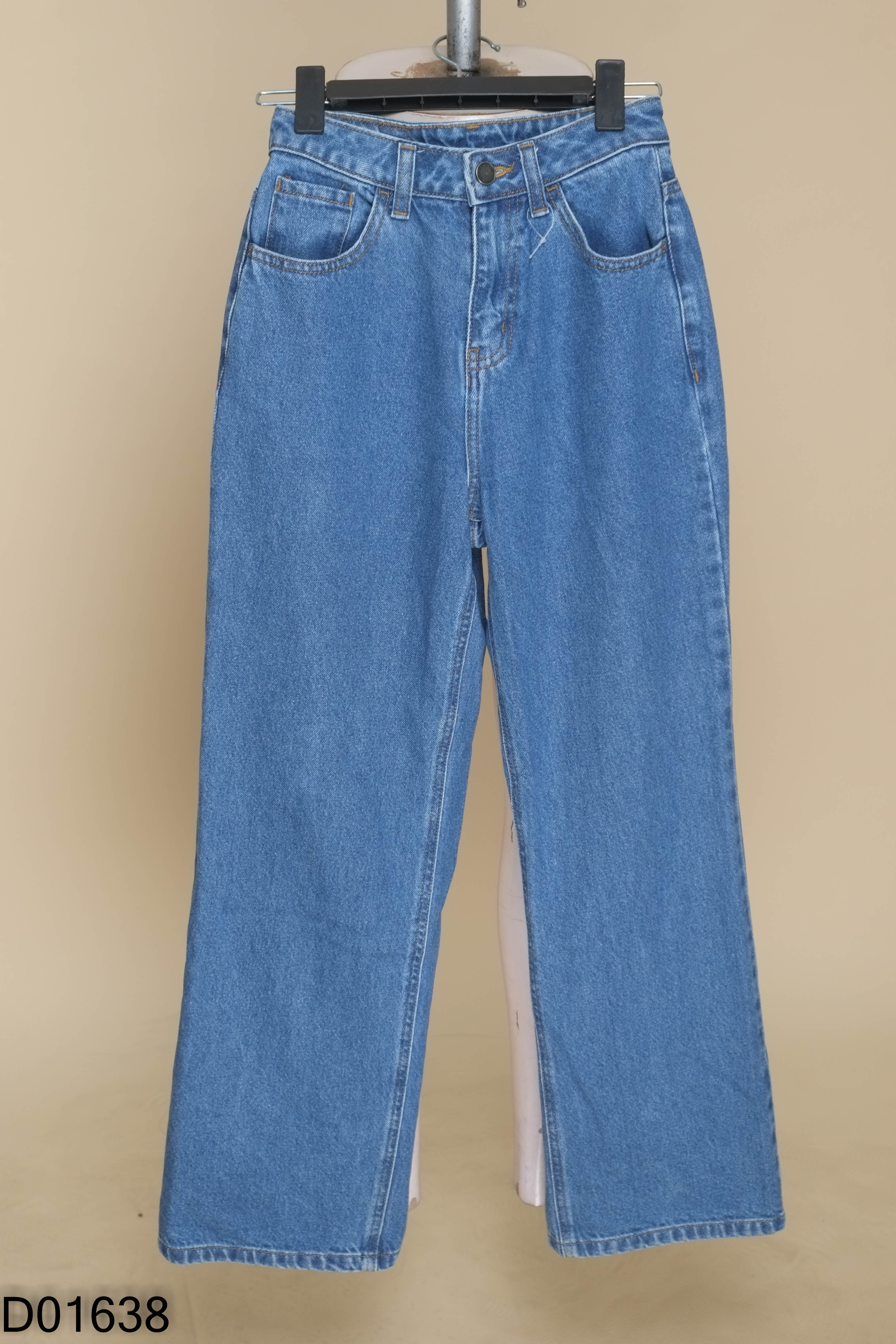 Quần jeans xanh YODY gấu khuy