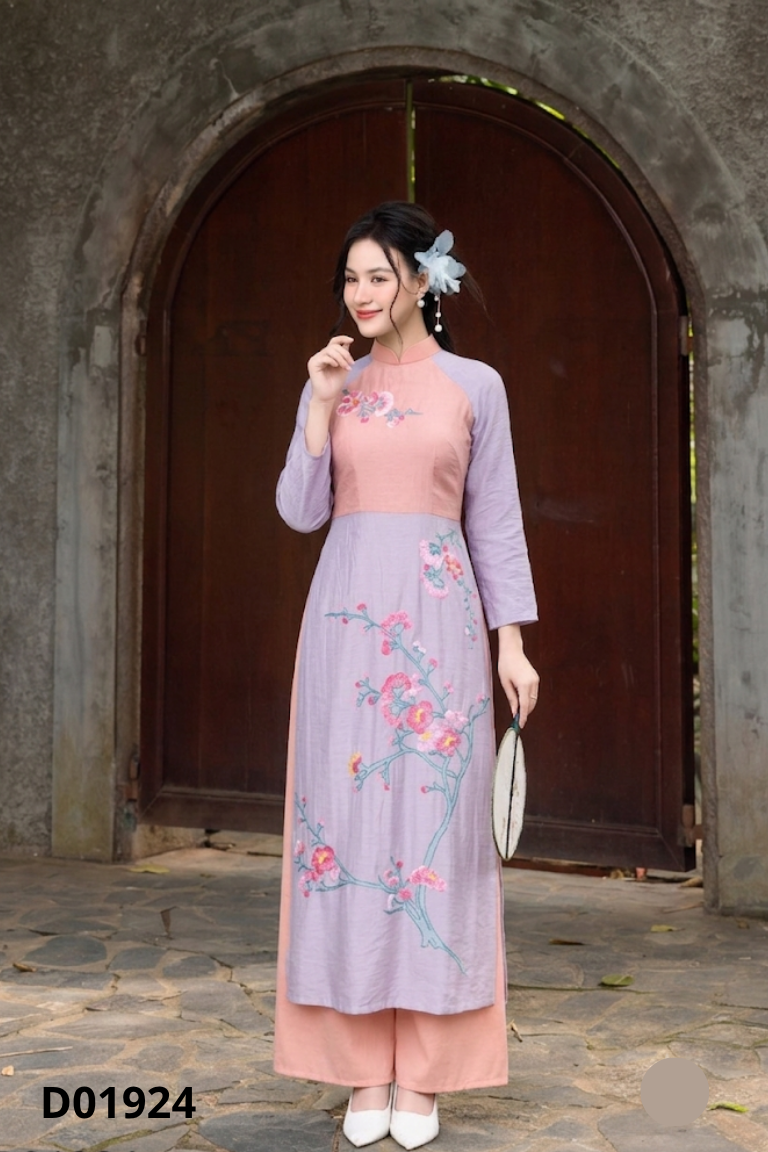 Áo dài tím phối hồng thêu hoa