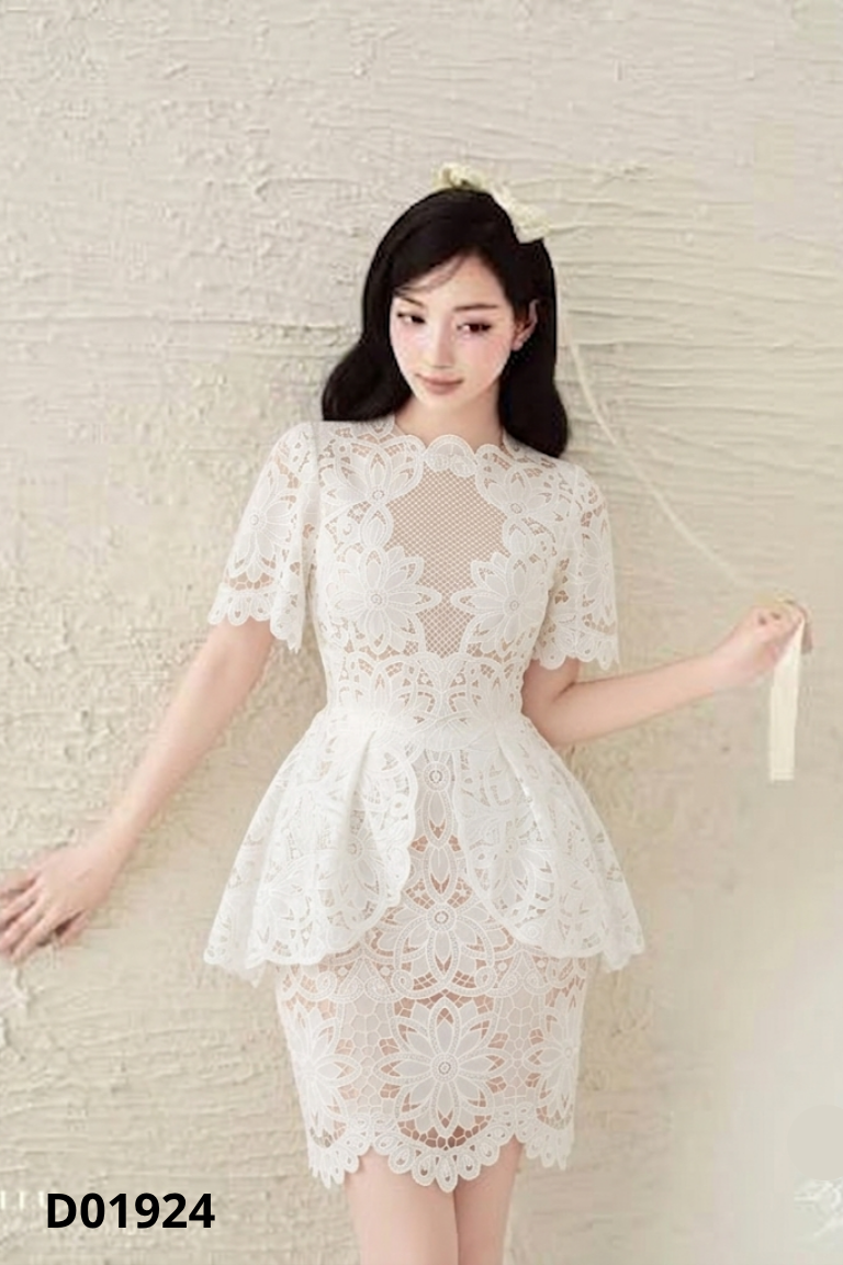 NEWTAG Váy AMY STORE ren trắng