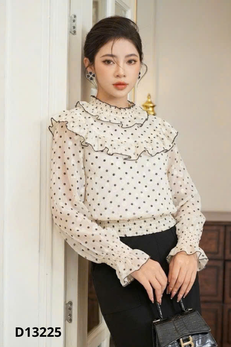 Áo ORCHID be họa tiết đen