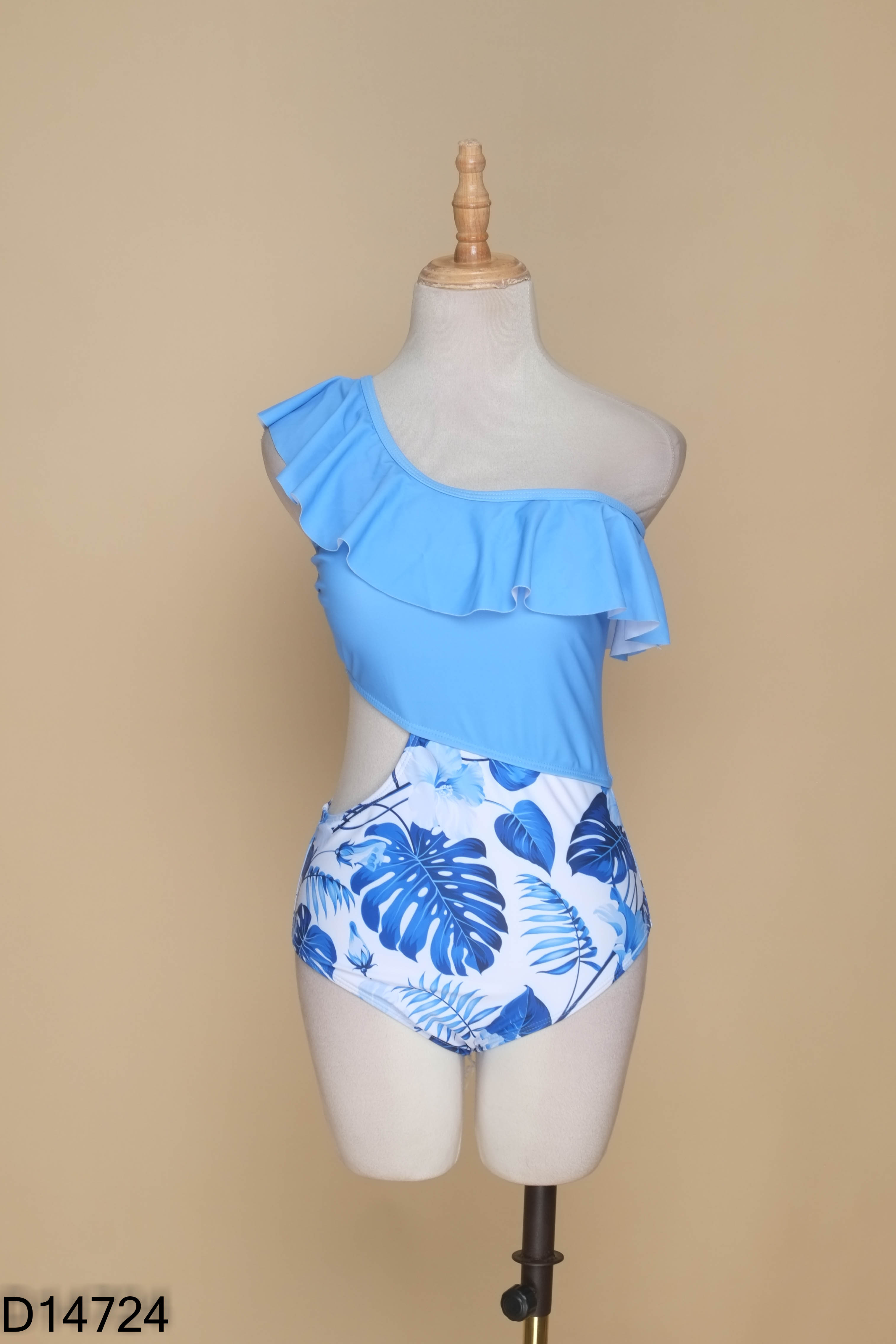 Bikini 1 mảnh xanh hoa phối bèo