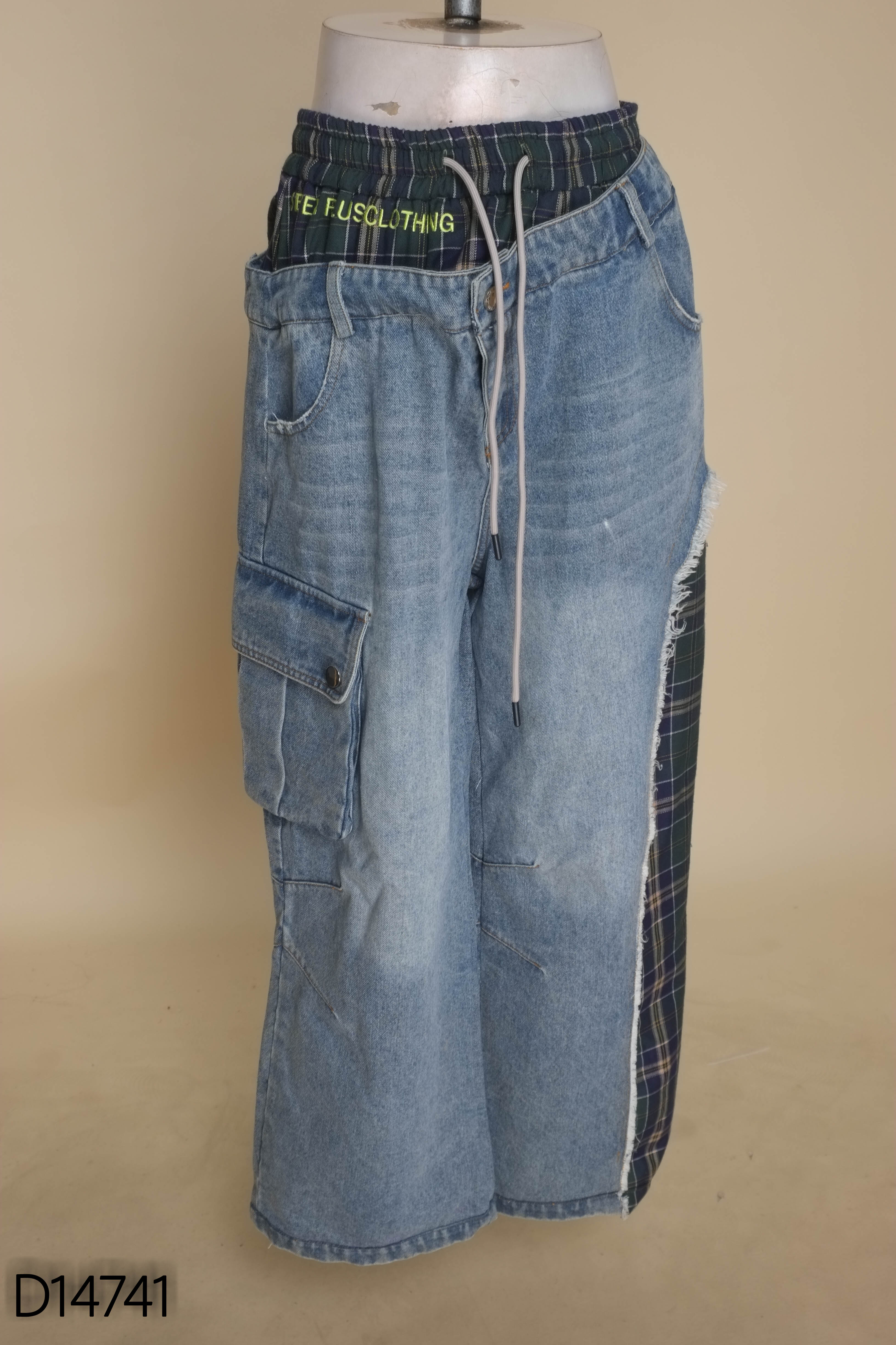 Quần jeans xanh mix cạp kẻ chun