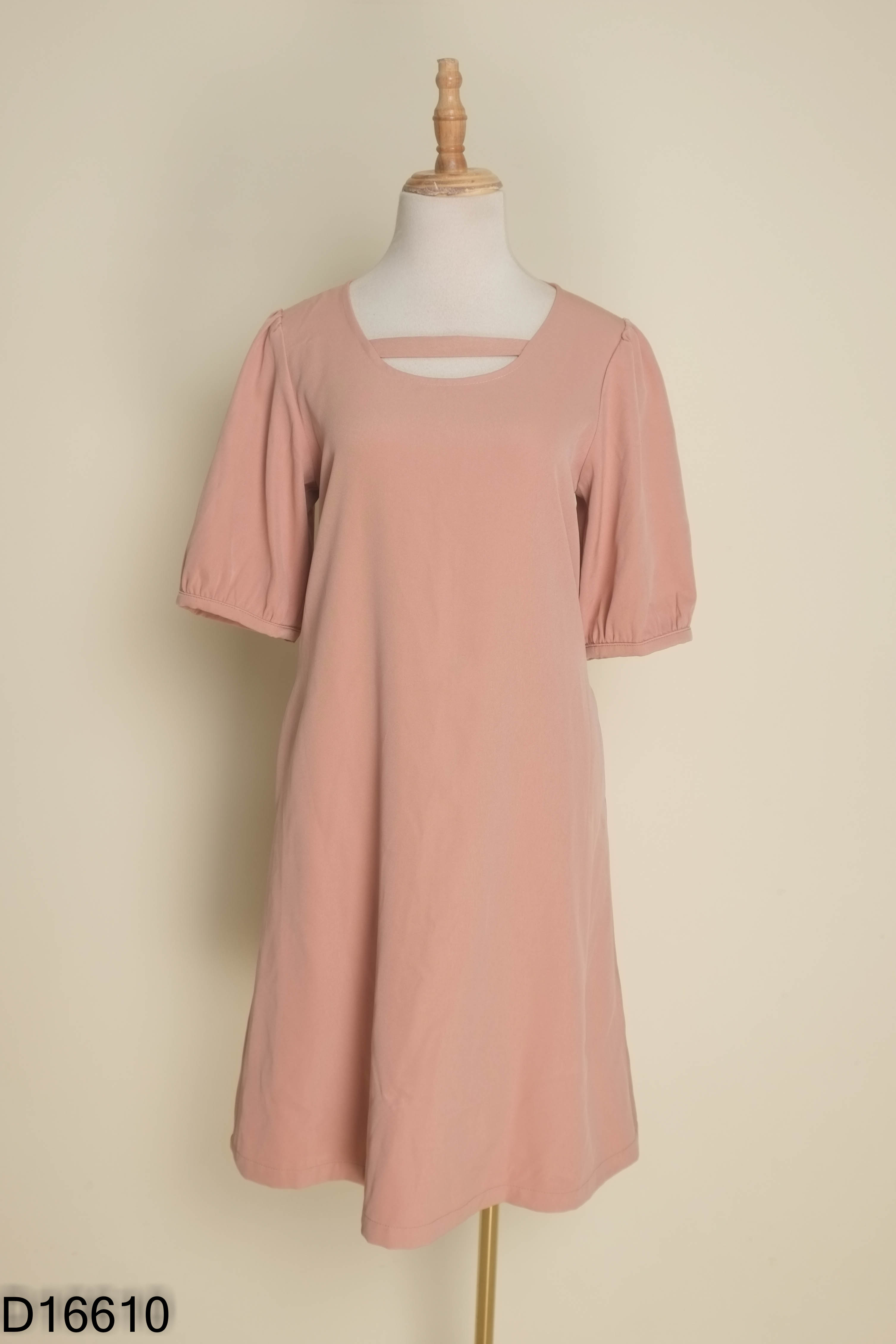 Váy DAISY hồng dáng suông