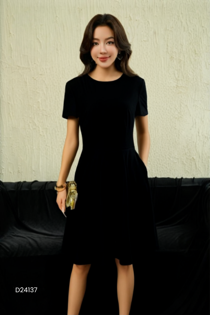 Váy HANOI FASHION đen trơn