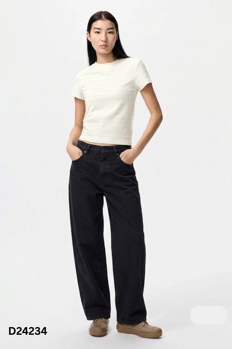 Quần jeans đen trơn ống rộng