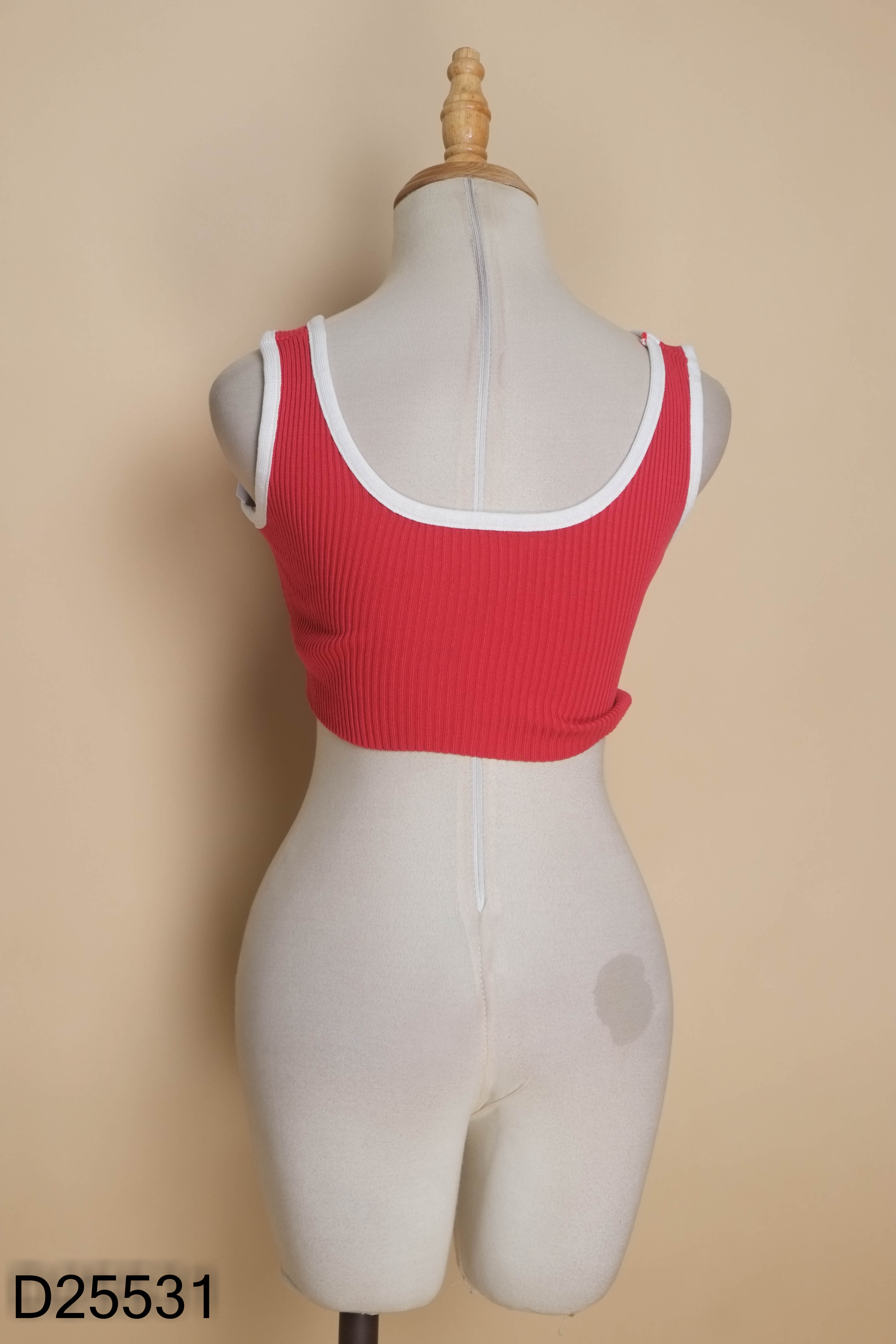 Áo croptop sát nách đỏ viền trắng