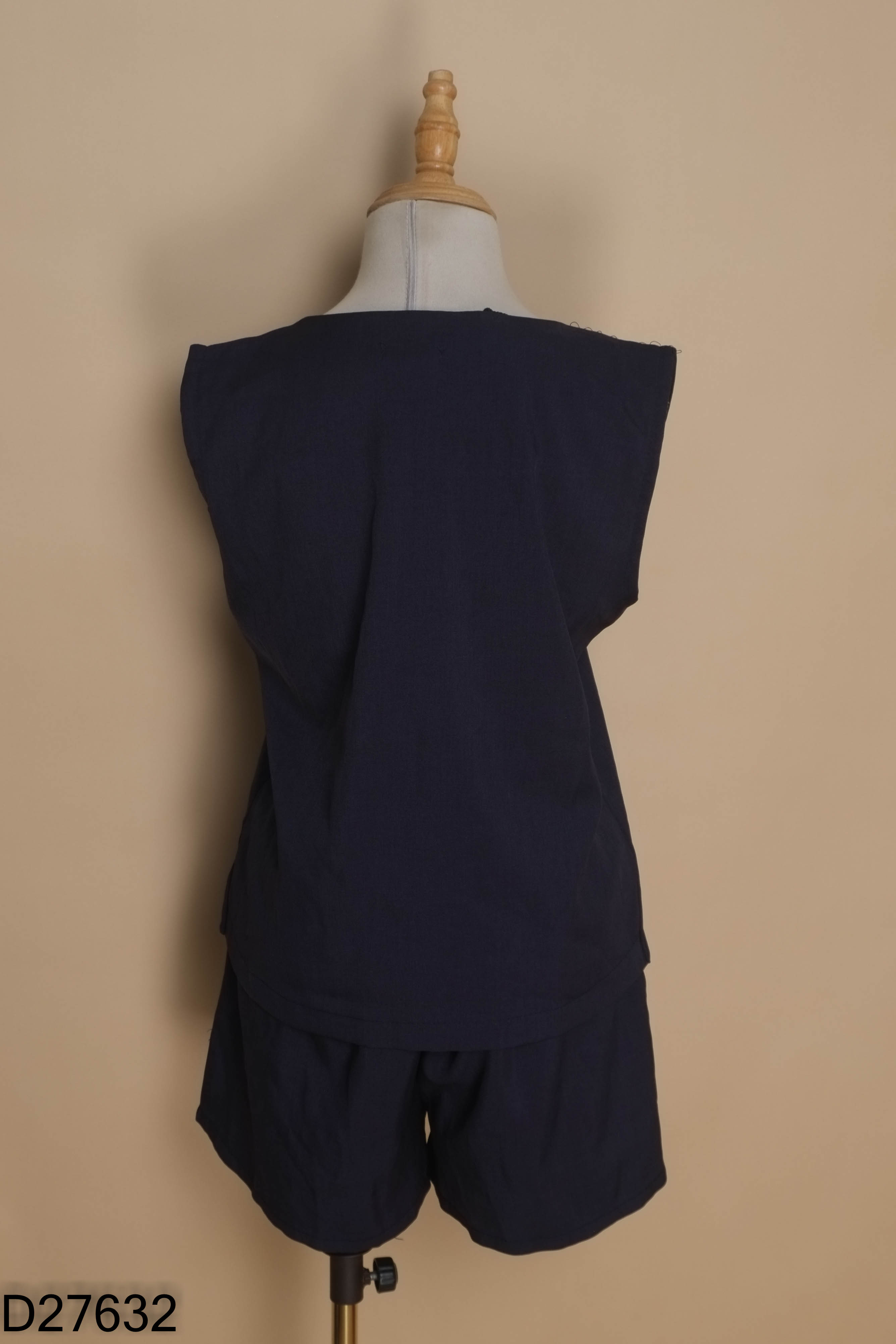 Set Áo gile xanh + Quần short