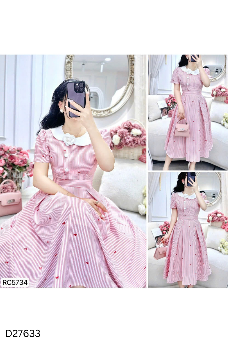 Váy hồng kẻ nơ đỏ phối khuy