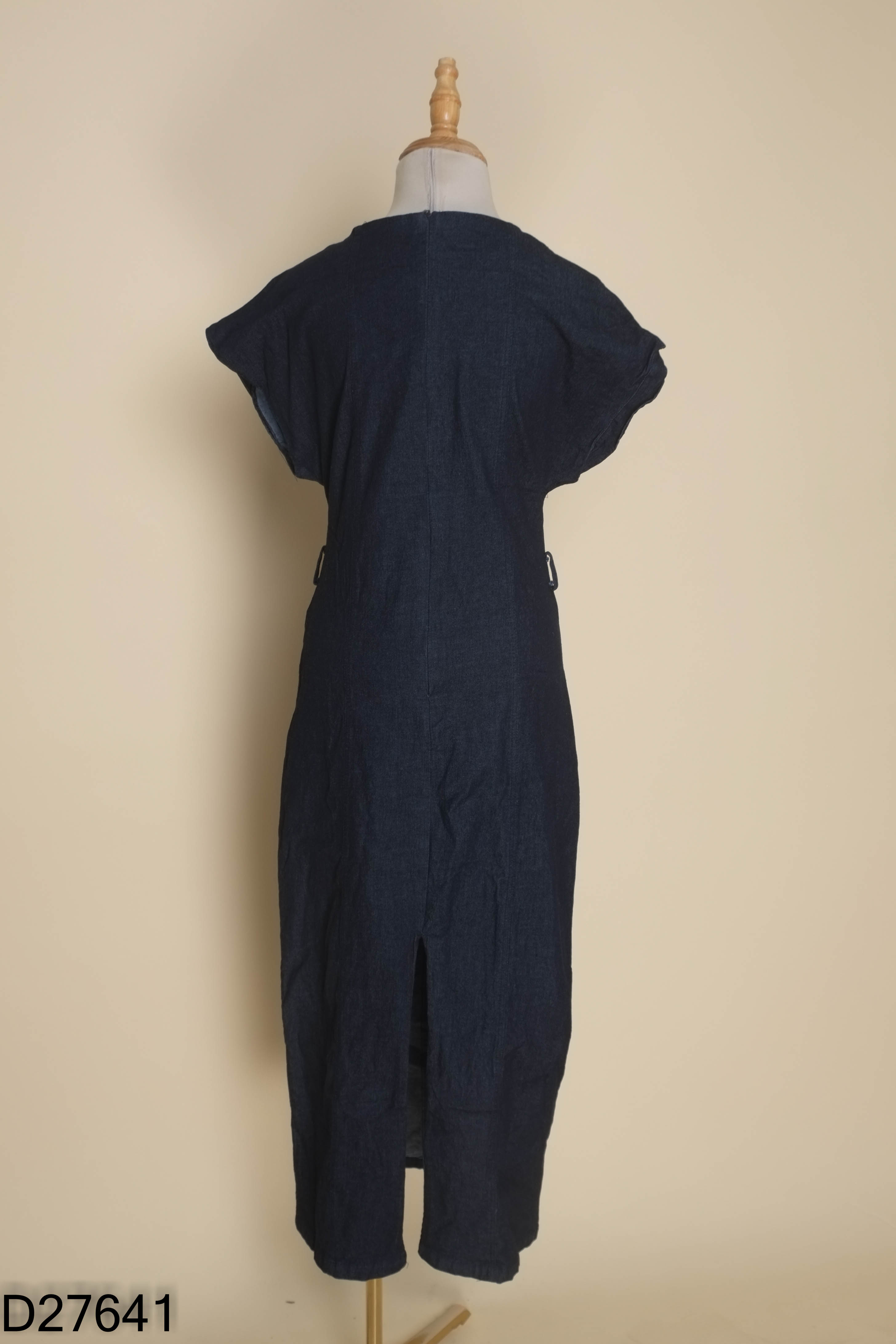 Váy jeans ZARA xanh sát nách