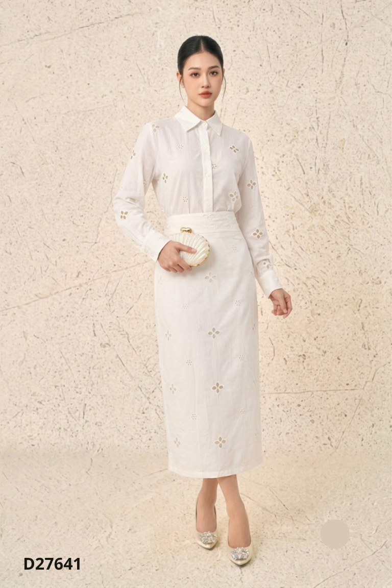 Set Áo be DESIGN BY ME họa tiêst lỗ + Chân váy