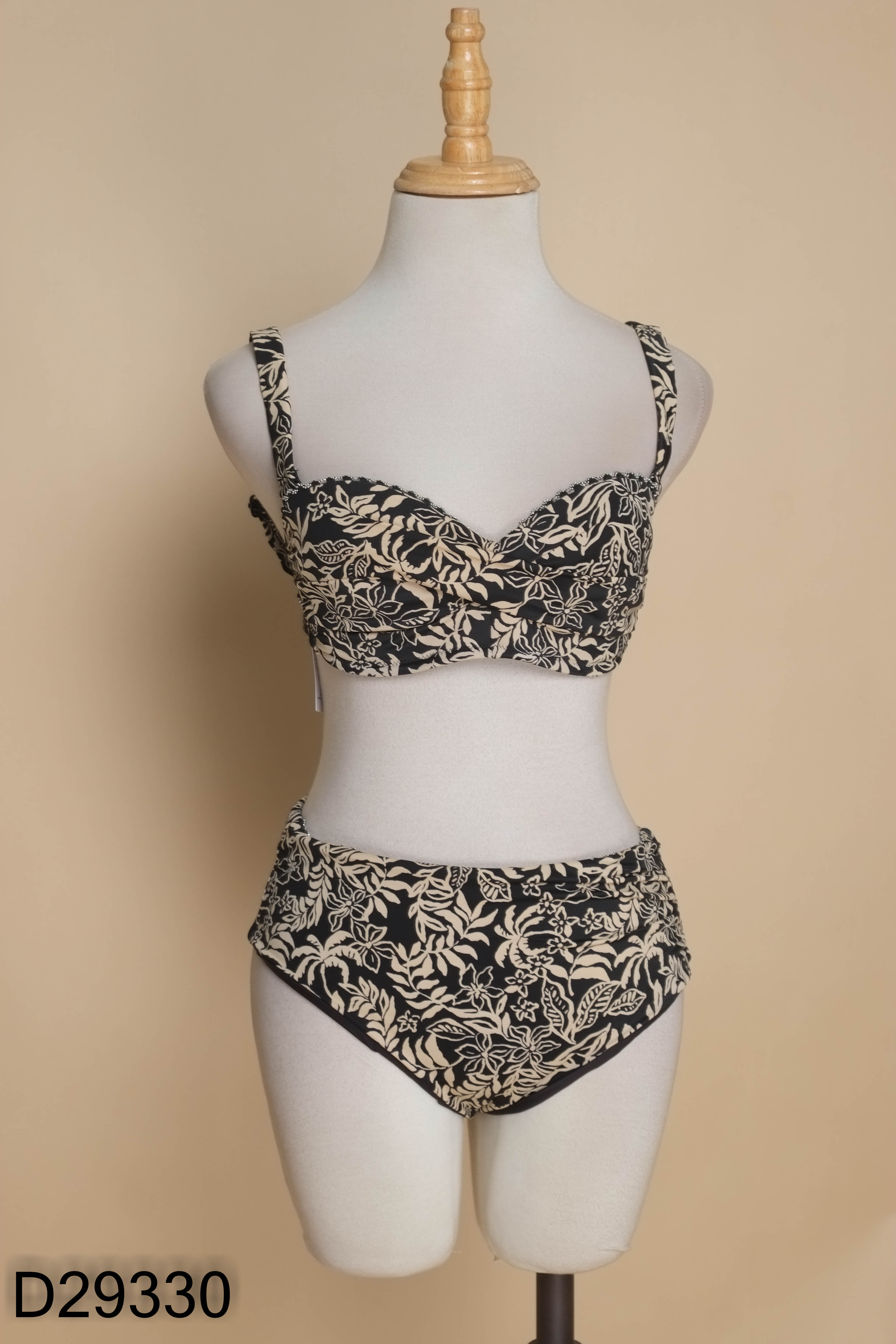 Set Bikini 2 mảnh đen họa tiết nâu