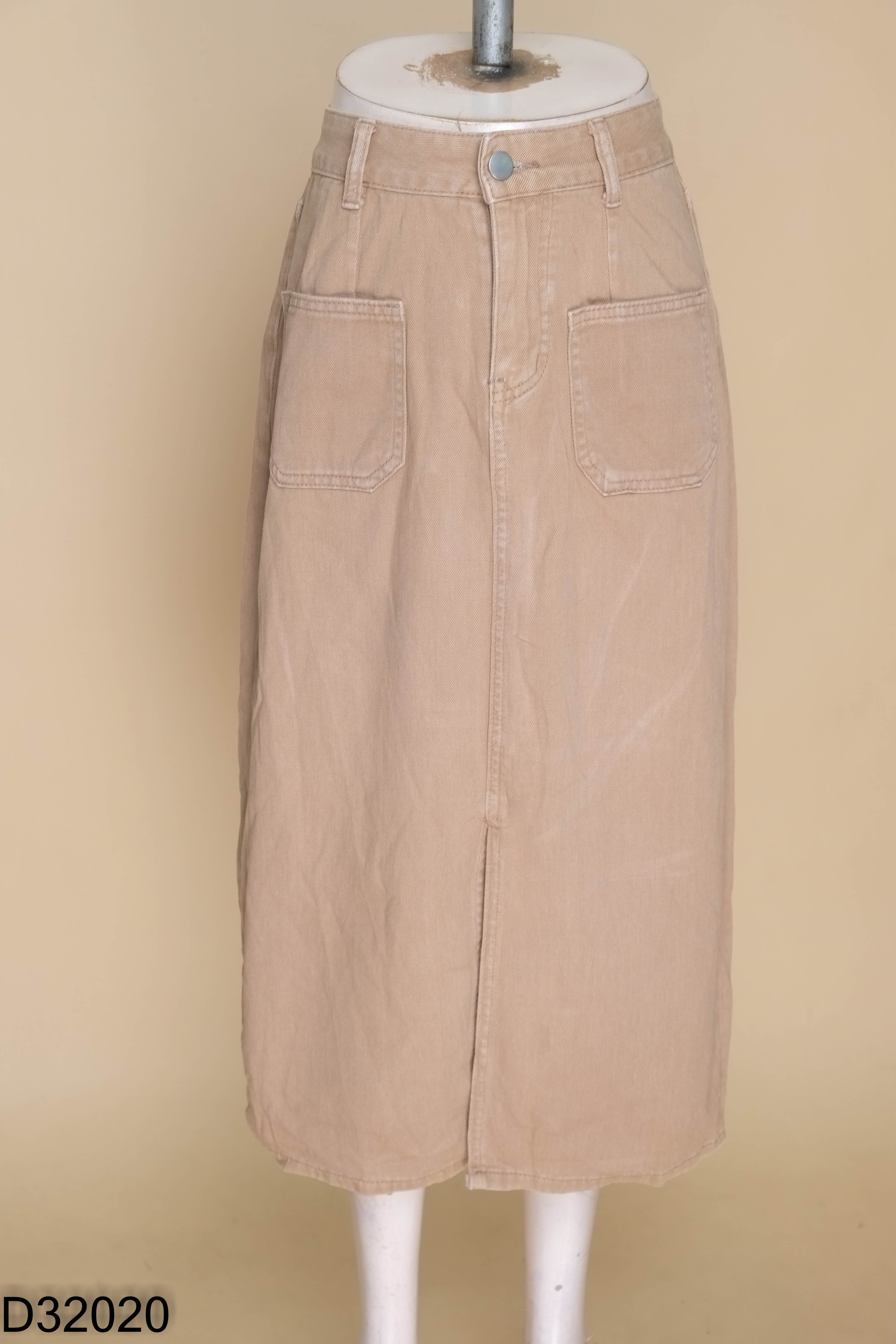 D3202010856-Chân váy jeans be phối túi