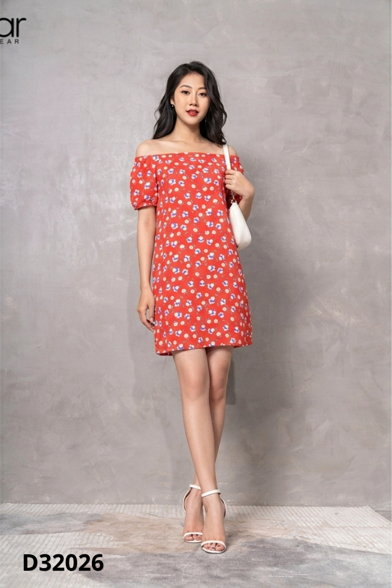 Váy 92 WEAR đỏ hoa