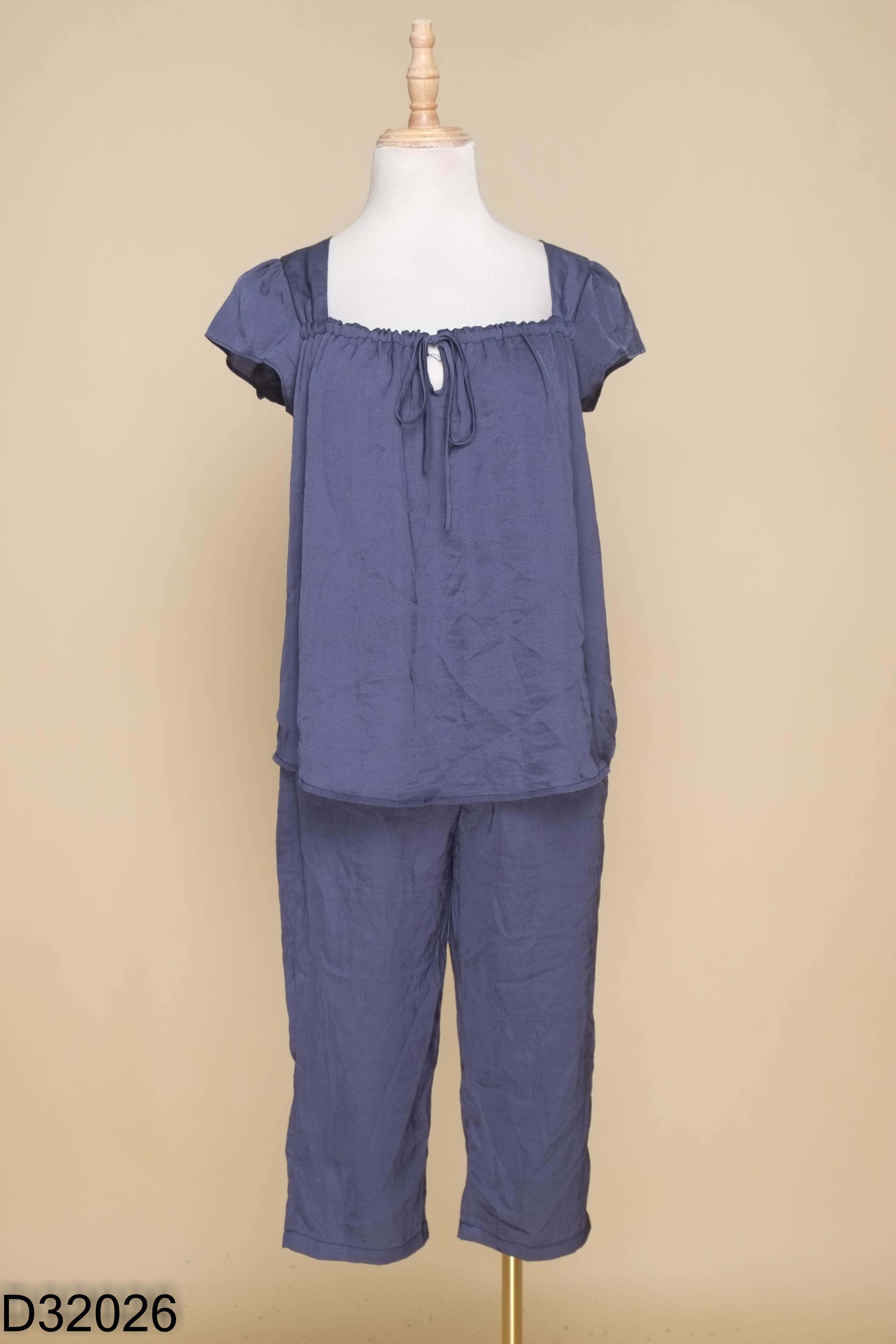 Set Áo lụa xanh than + quần dài