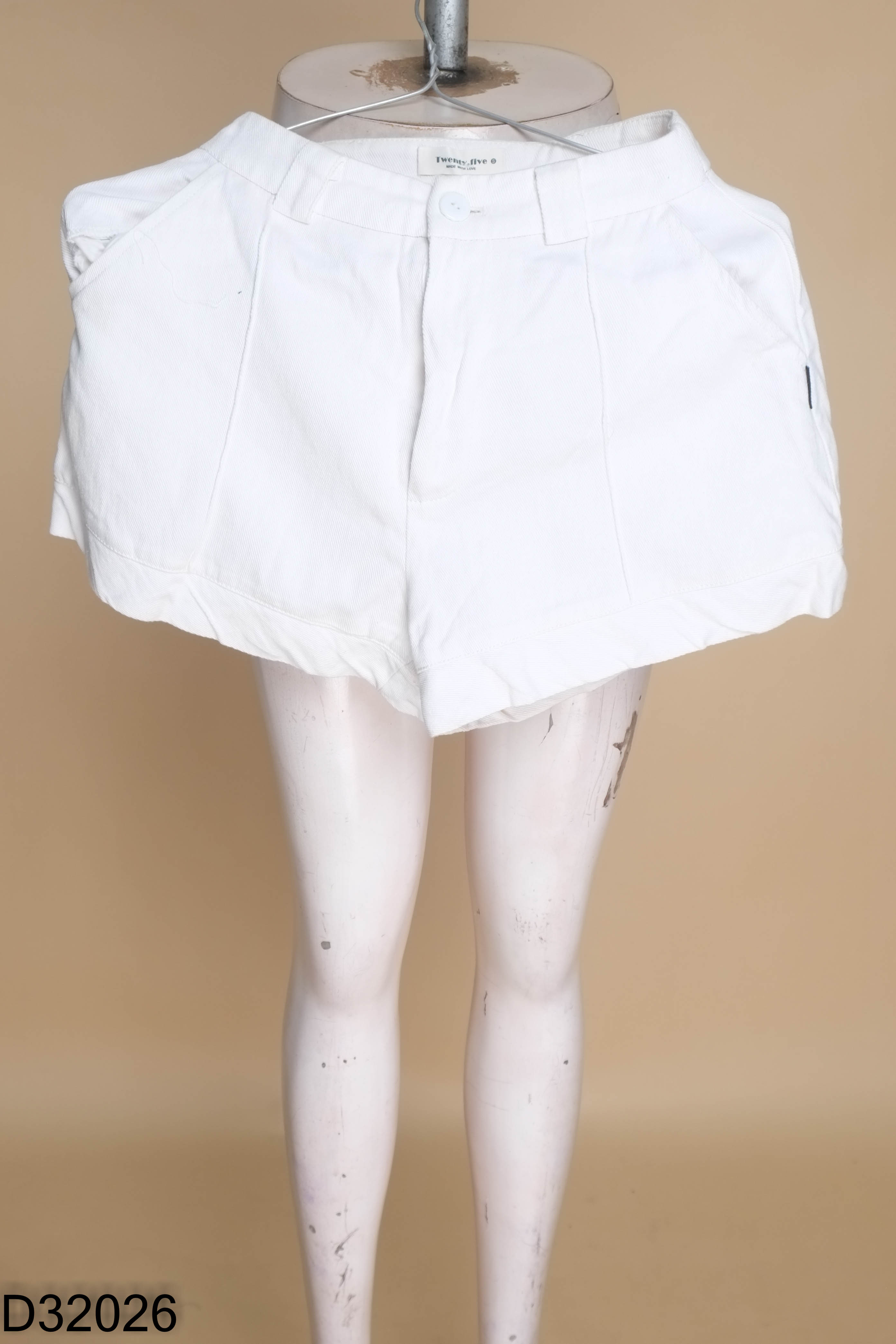 Quần shorts TWENTY FIVE jeans trắng
