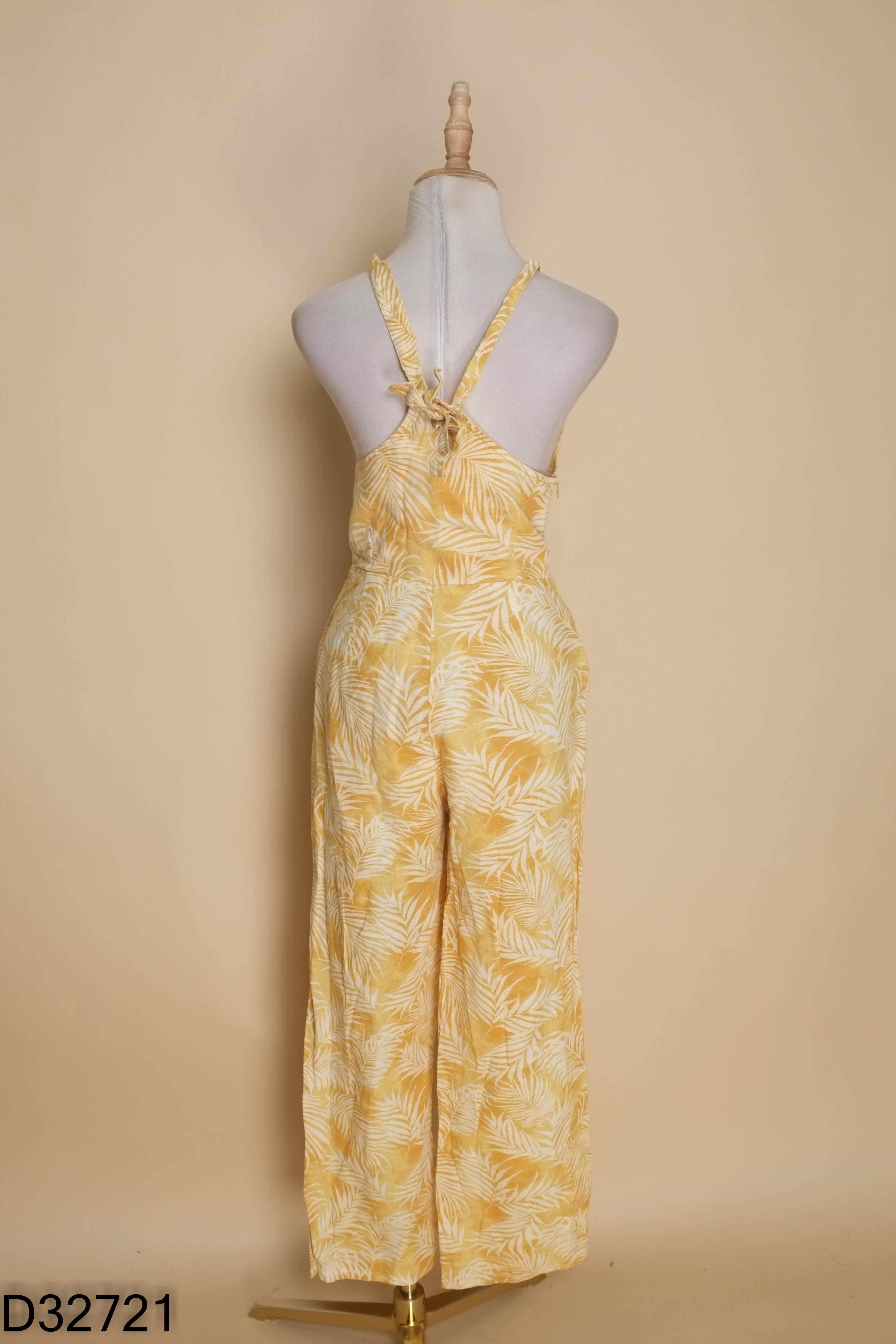 Jumpsuit thô vàng họa tiết