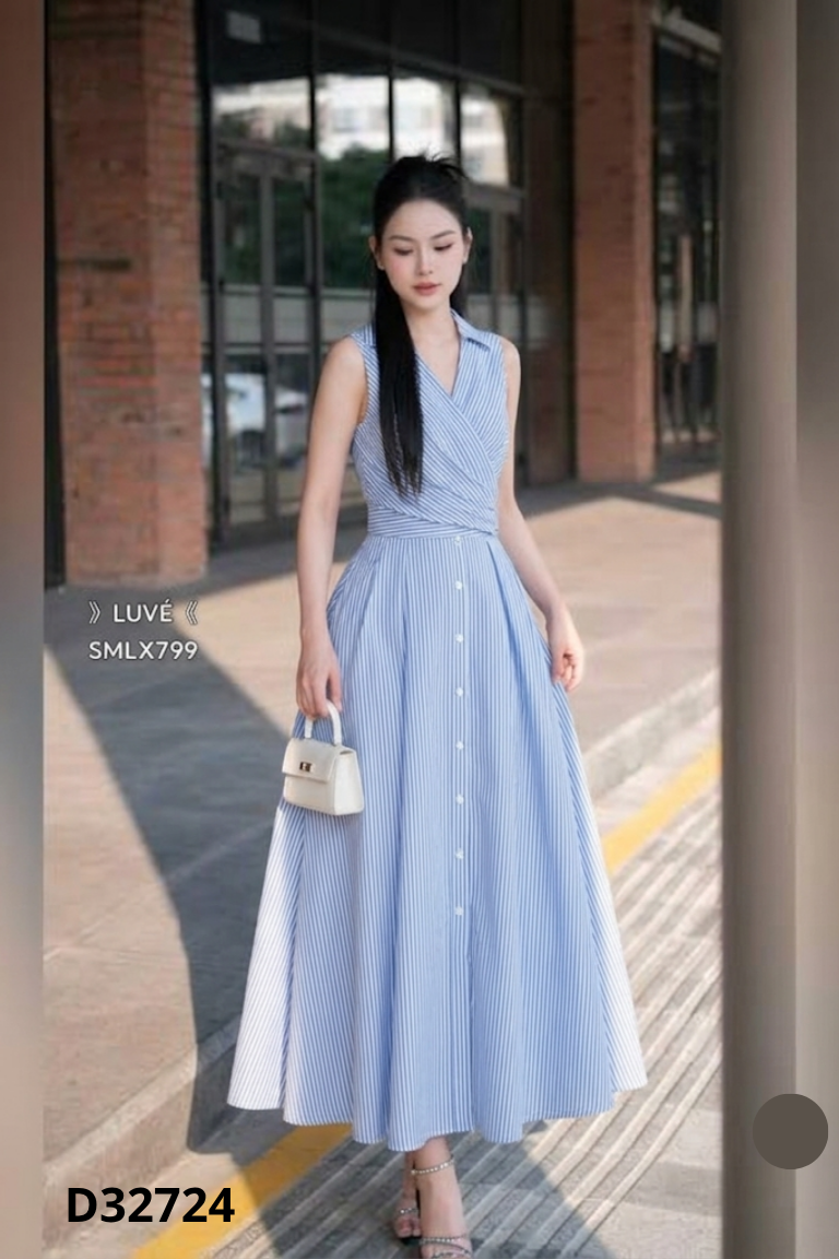Váy dài xanh kẻ họa tiết