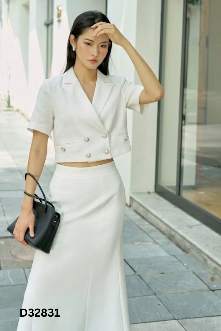 Áo khoác trắng cổ vest