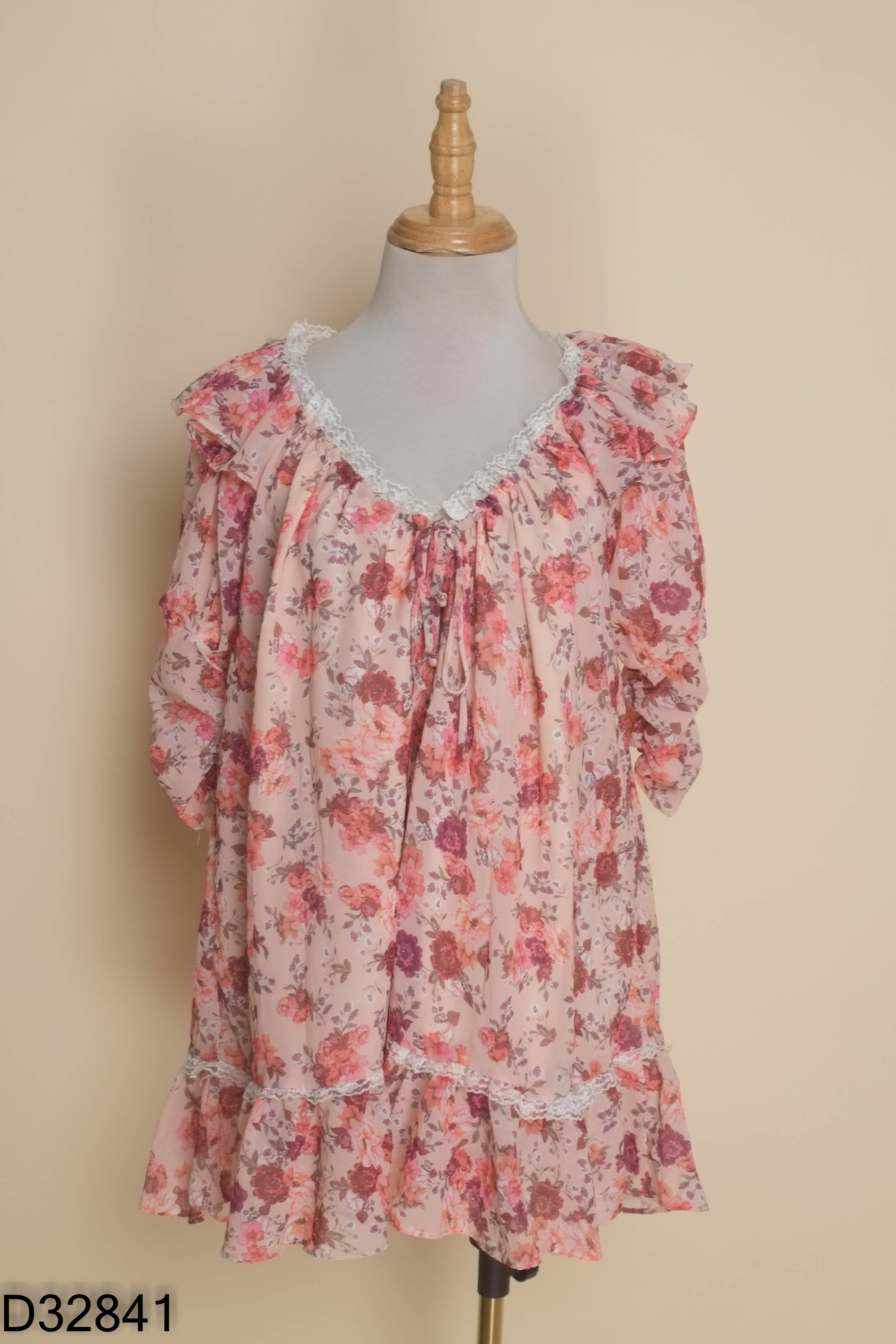 Váy babydoll be họa tiết hoa hồng