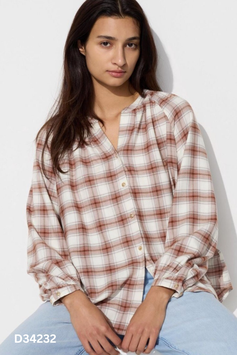 Áo sơ mi nâu kẻ UNIQLO
