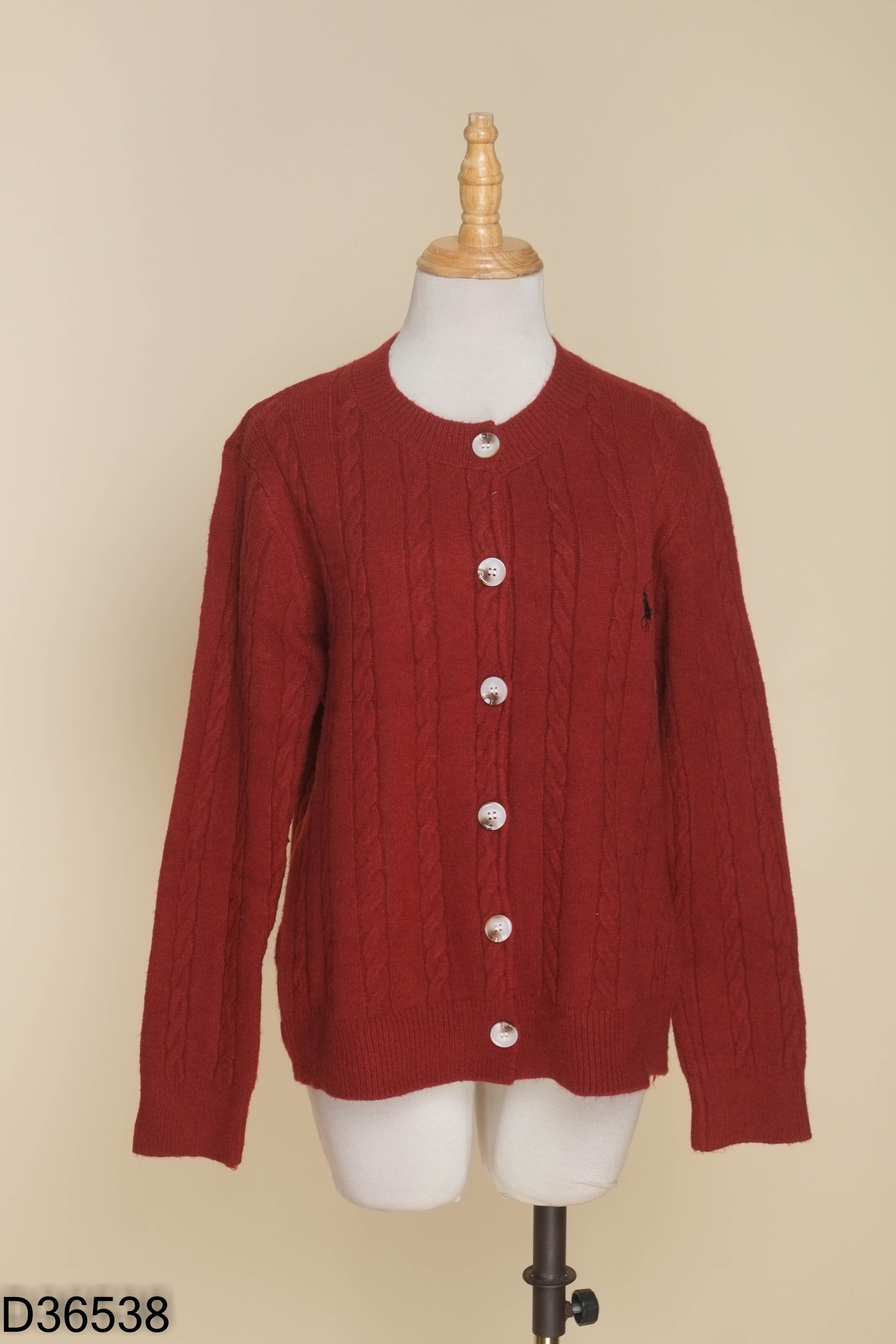 Cardigan len đỏ thừng thêu ngựa