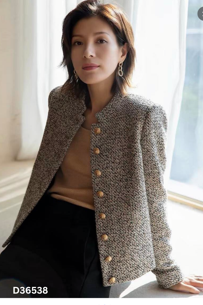Áo dạ tweed be họa tiết khuy đồng
