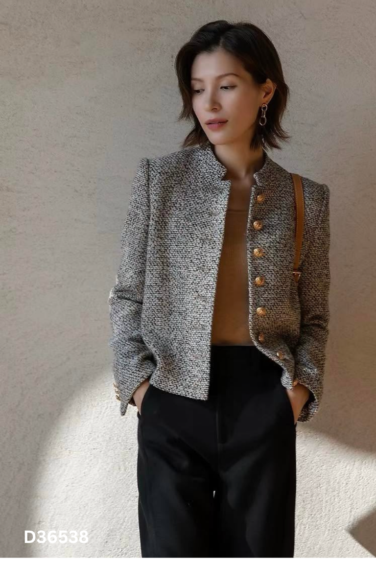 Áo dạ tweed be họa tiết khuy đồng