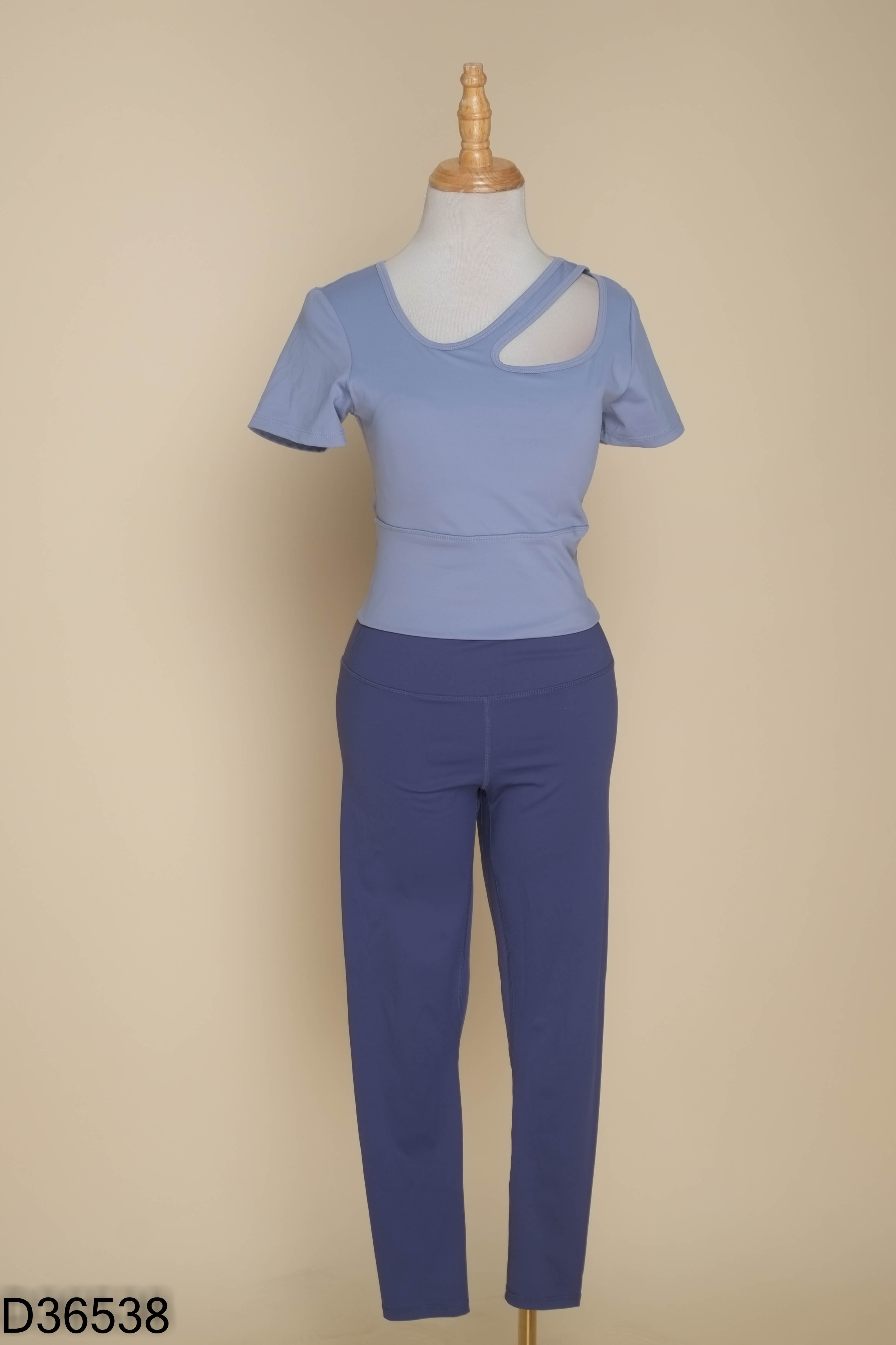 Set tập xanh+quần dài