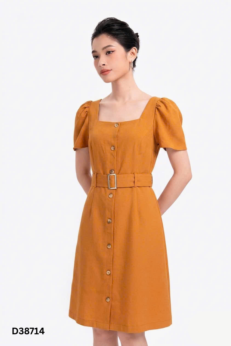 Váy nâu MIU cổ vuông phối dây eo