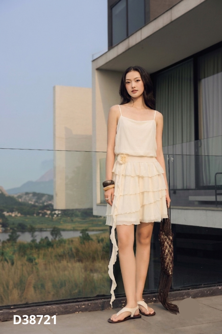 Váy be hai dây mix lưới