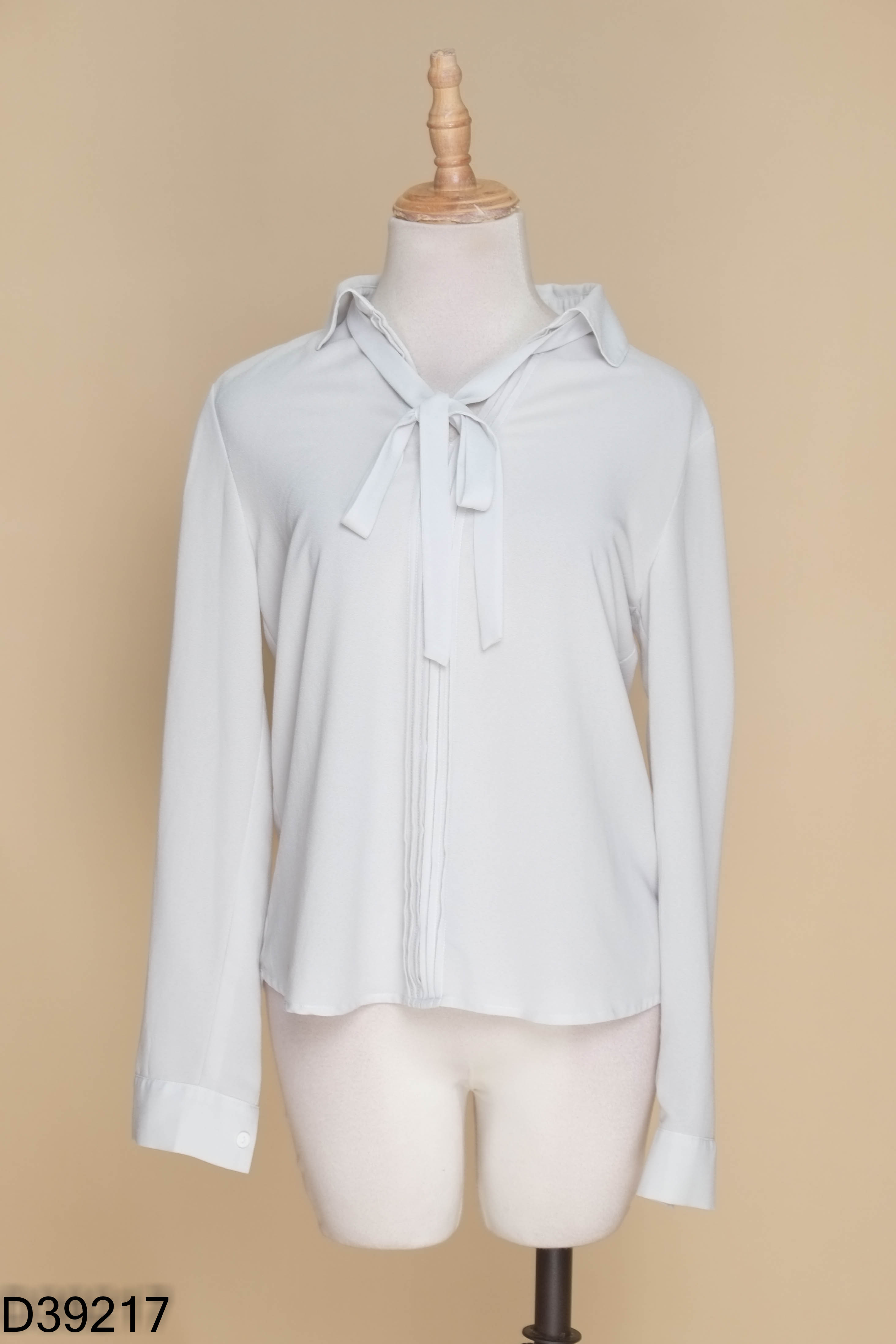 Áo xanh IVY MODA buộc nơ