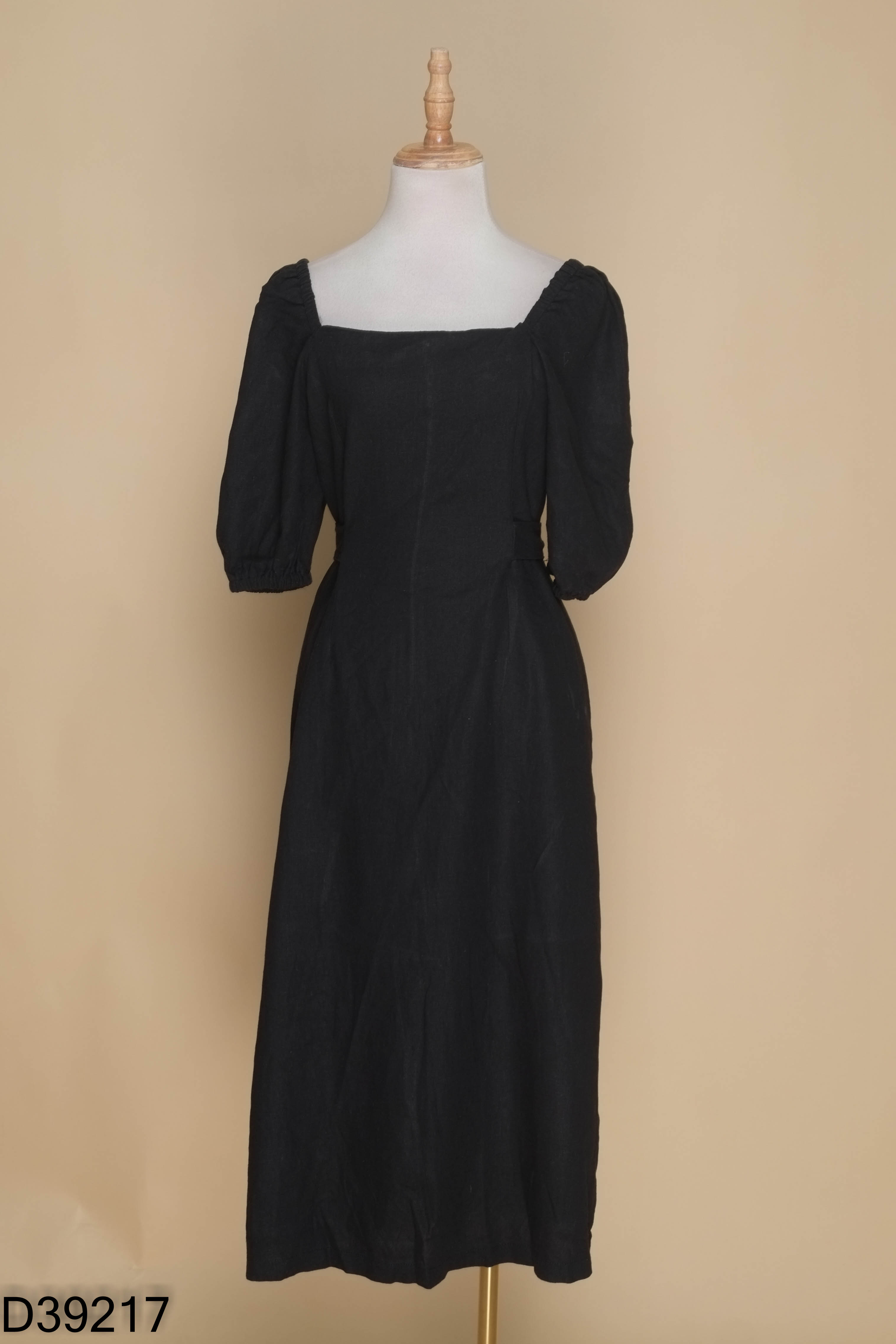 Váy linen RAPTHIETKE đen tay phồng