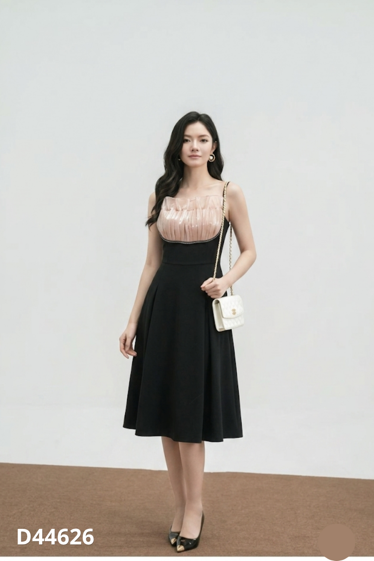 Váy HER 25 đen phối nâu