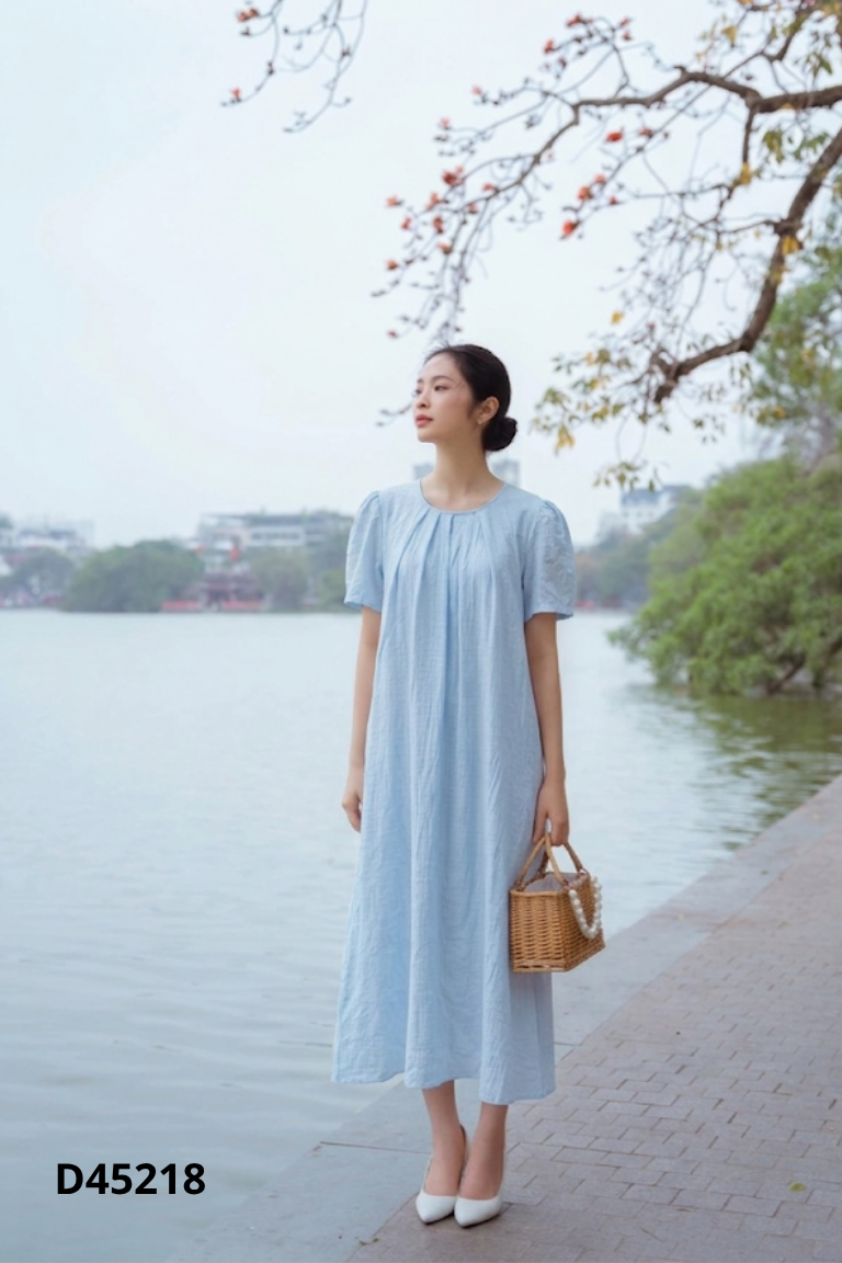 NEWTAG Váy xanh trơn suông cổ tròn