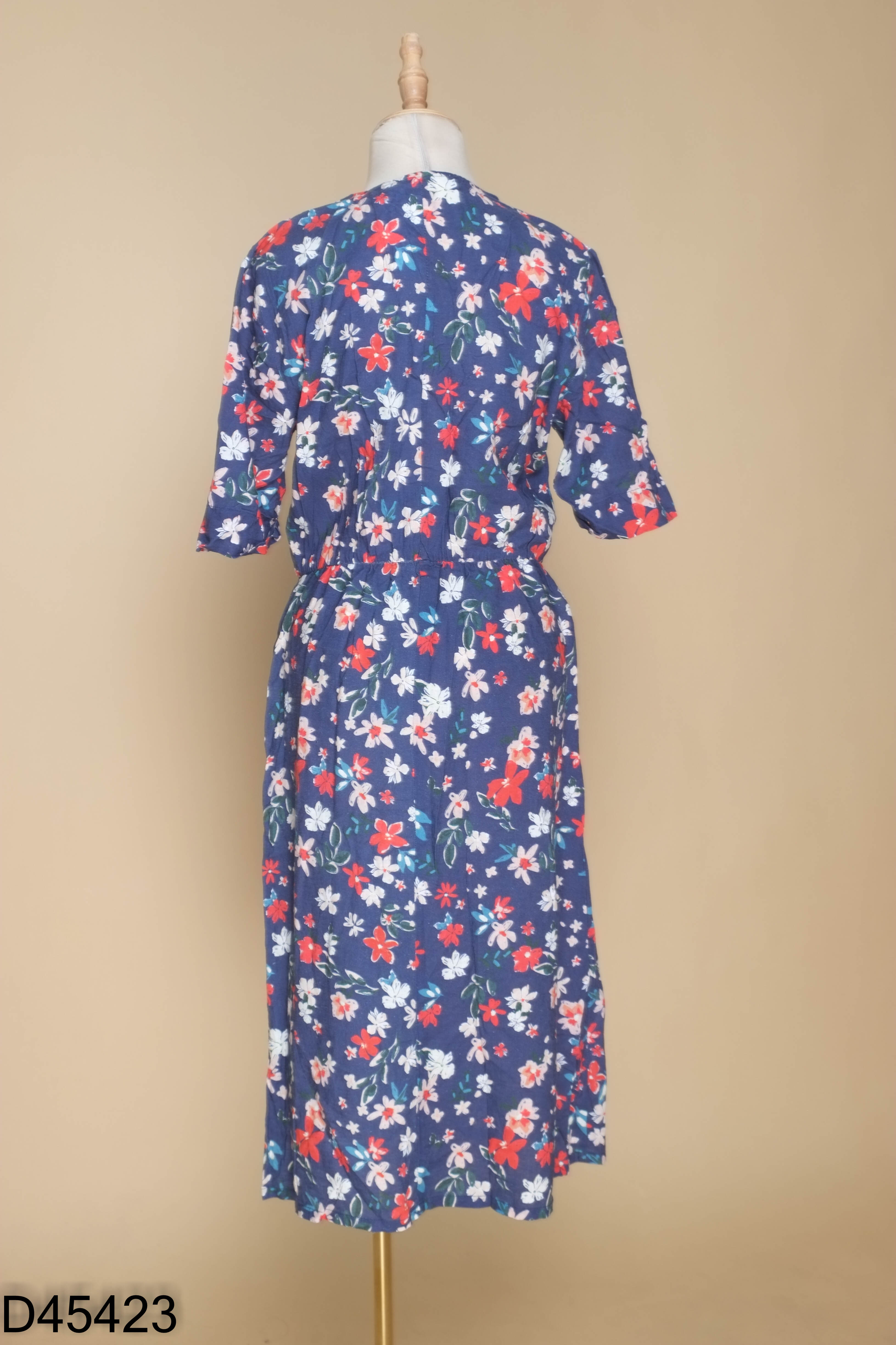 Váy linen MANGO xanh hoa