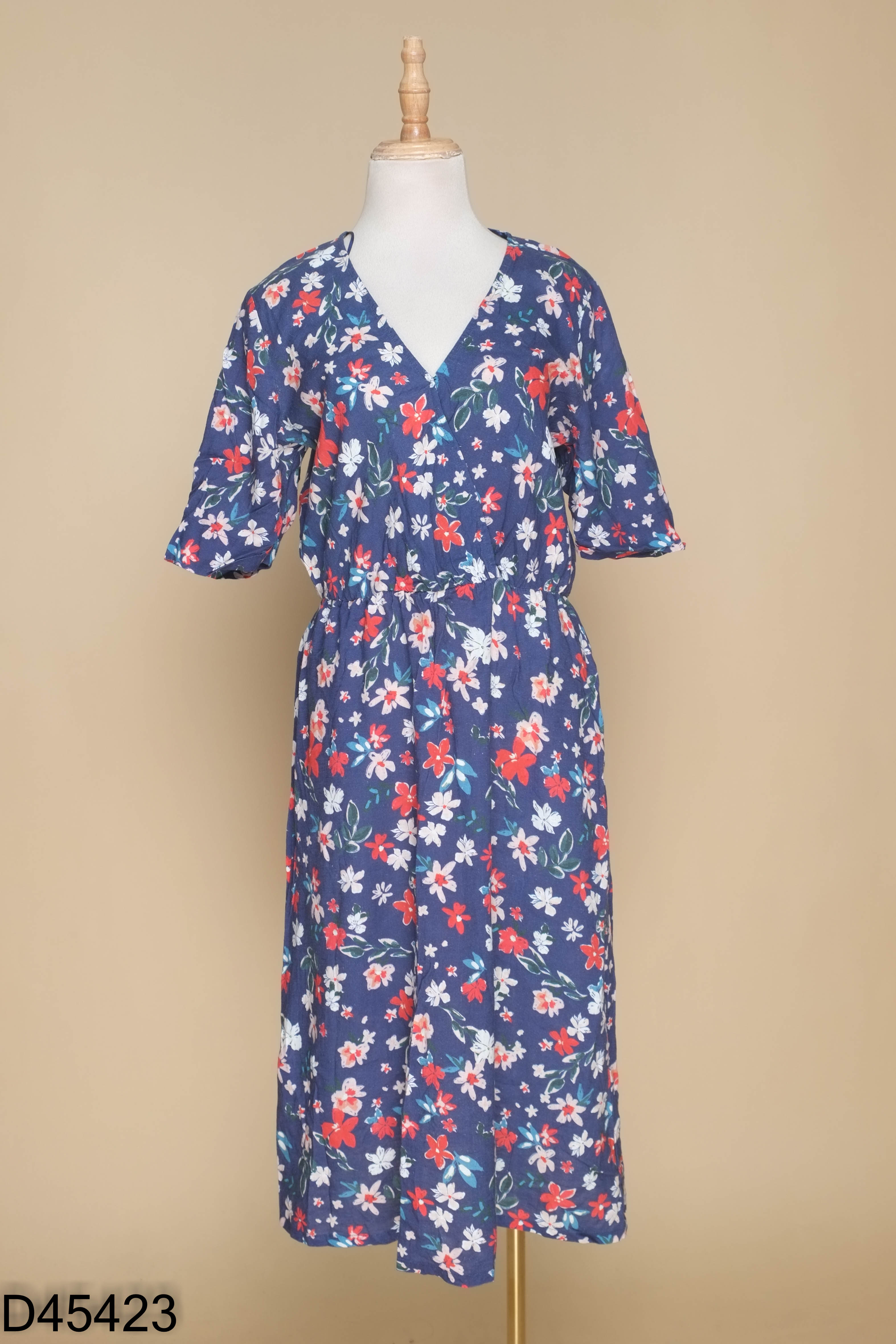 Váy linen MANGO xanh hoa