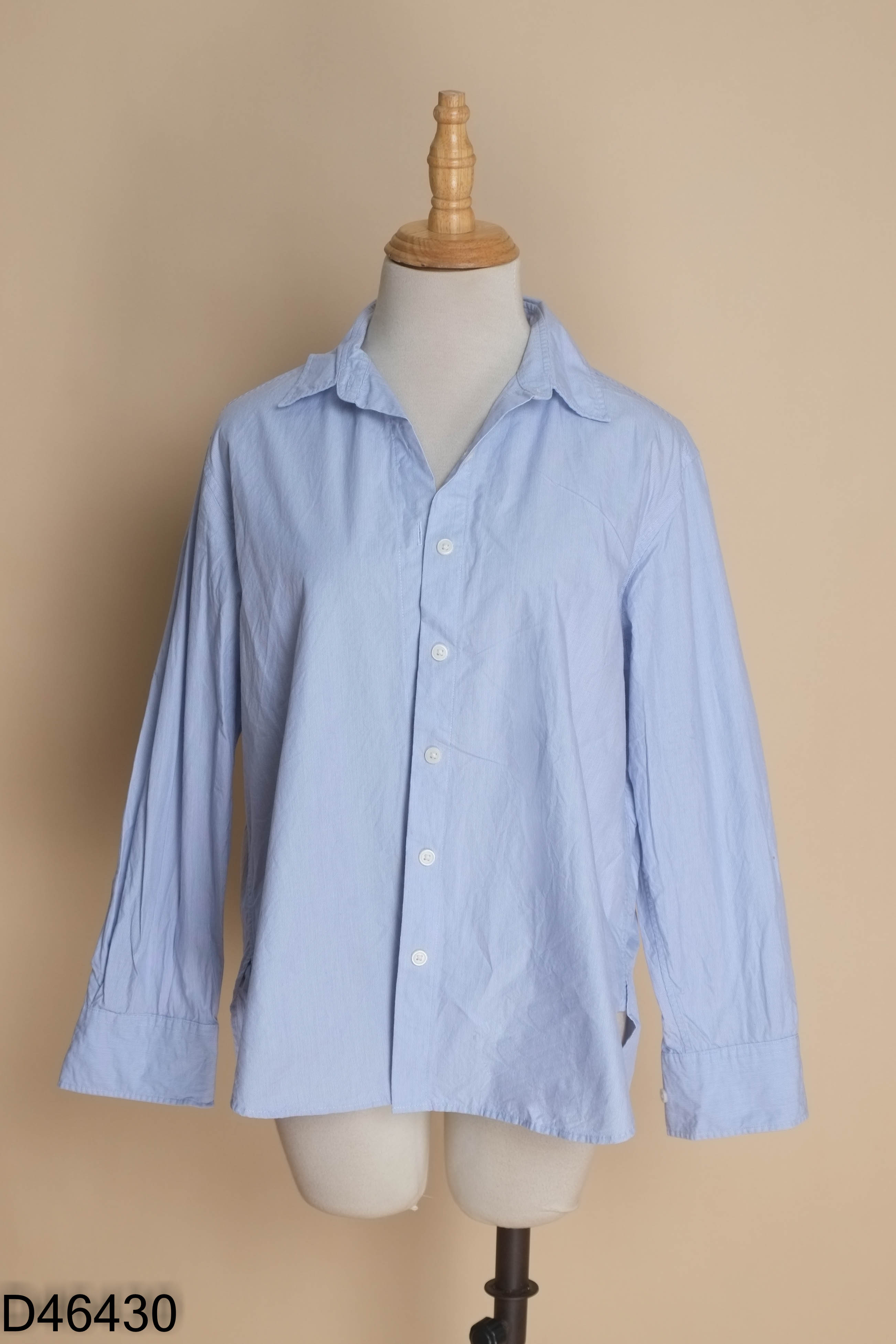 Áo sơ mi UNIQLO xanh kẻ