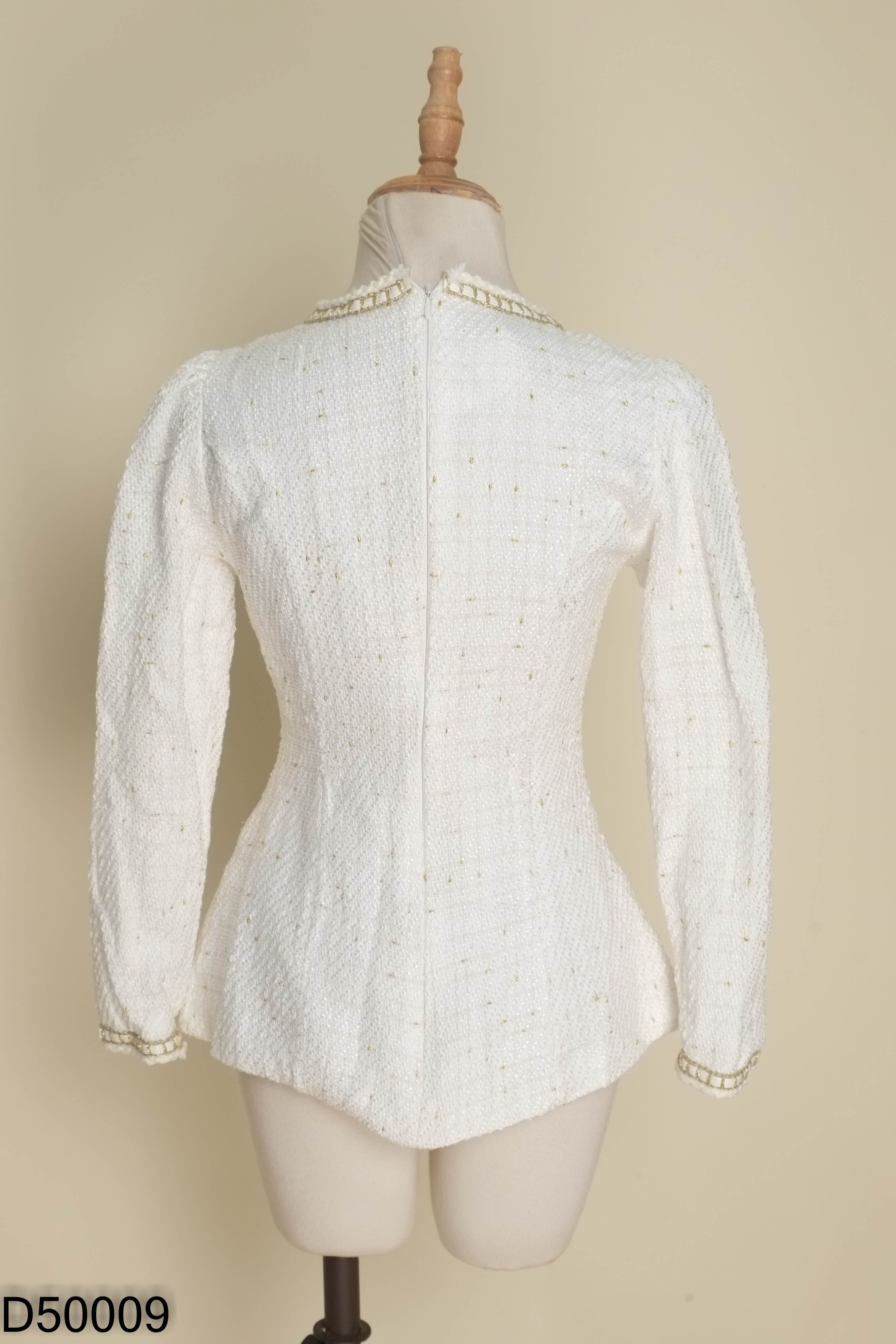 Áo dạ tweed trắng phối viền