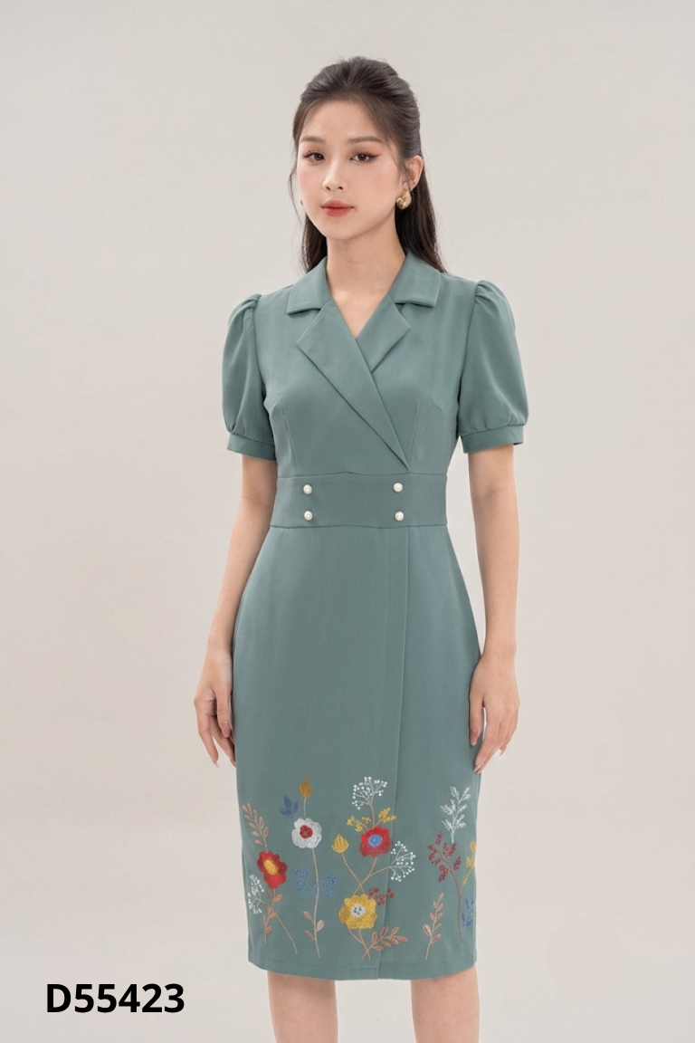 Váy xanh thêu họa tiết công sở