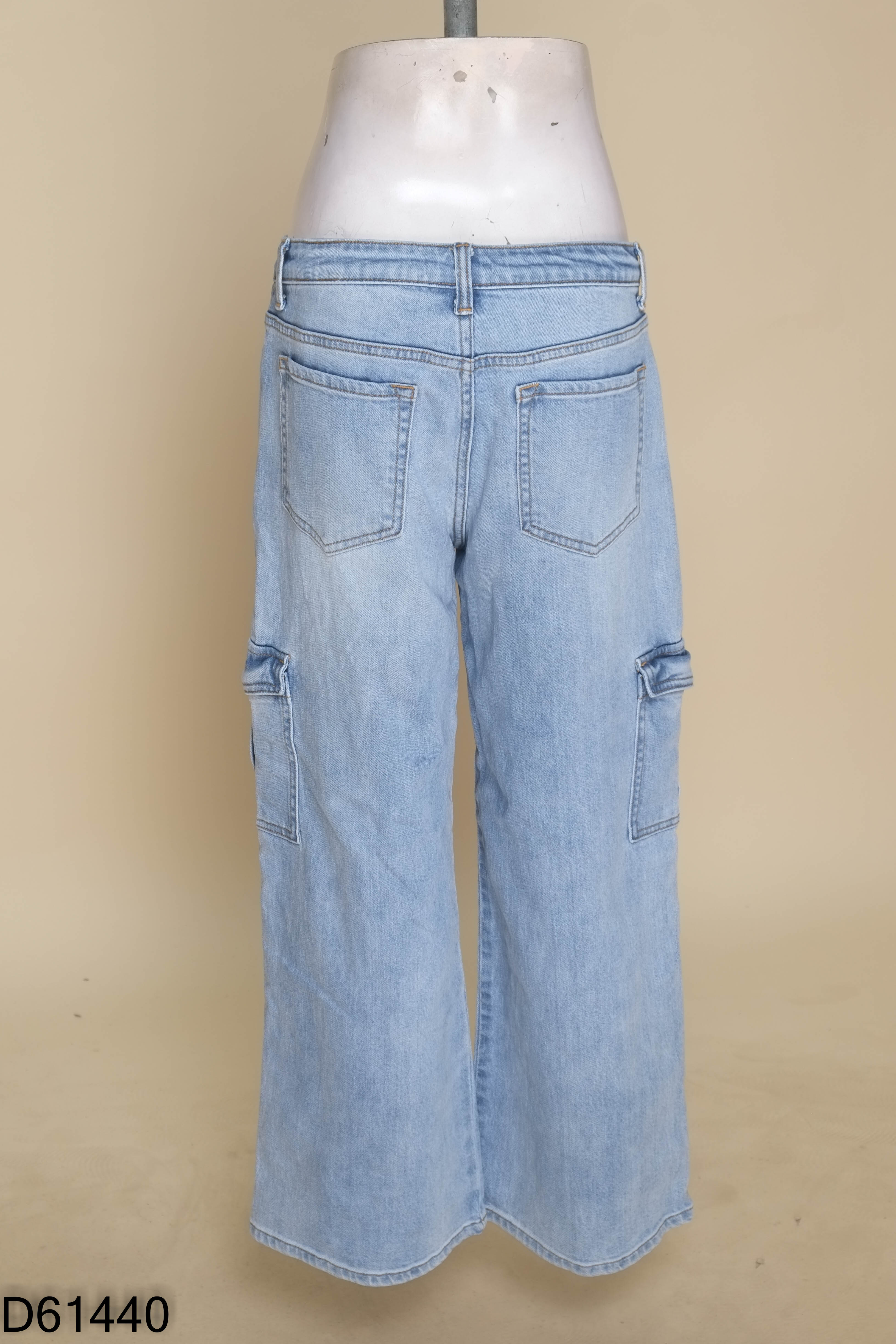 Quần jeans xanh SREADIVARIUS túi hộp