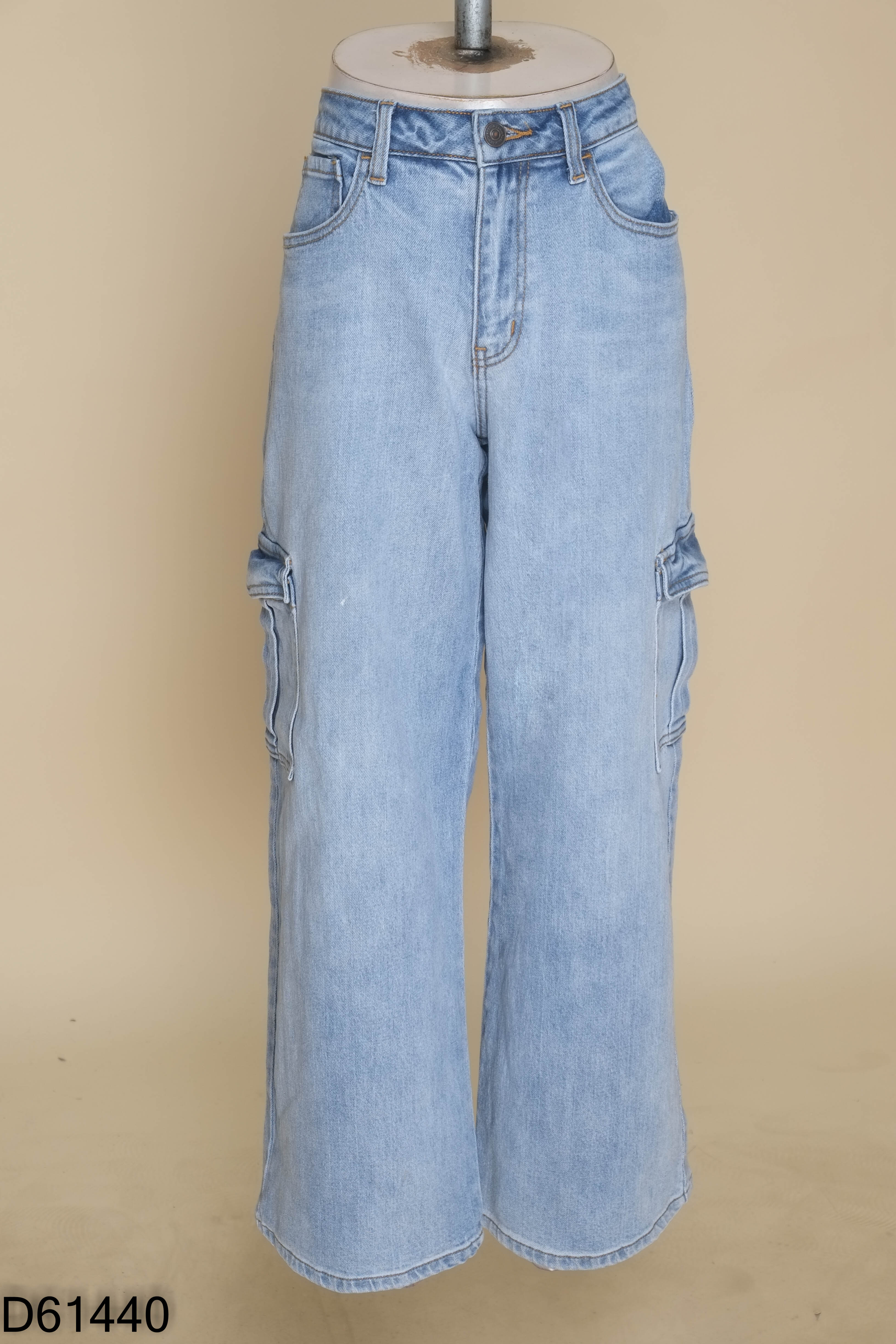 Quần jeans xanh SREADIVARIUS túi hộp