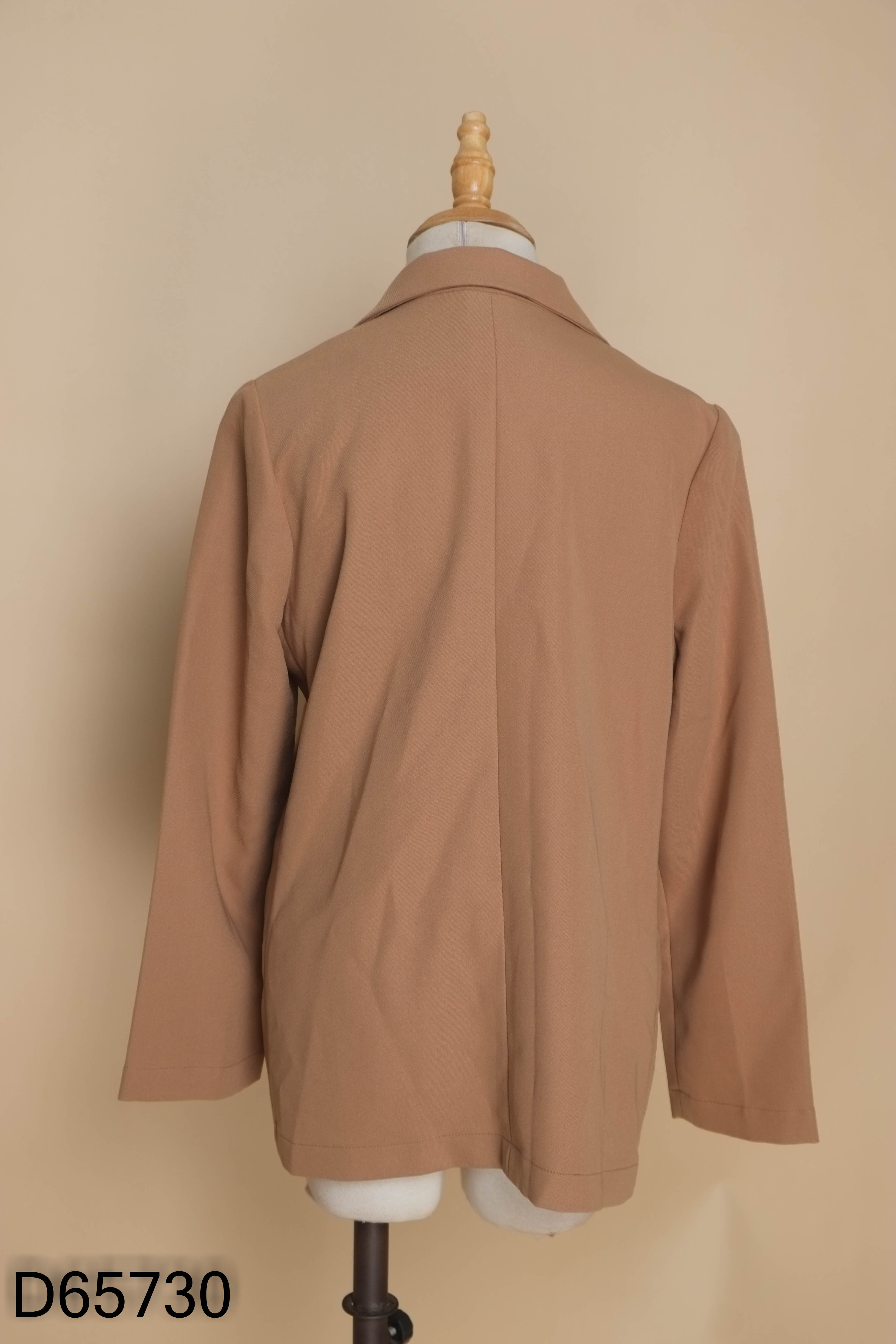 Áo blazer HUIEN DESIGN nâu be 2 cúc