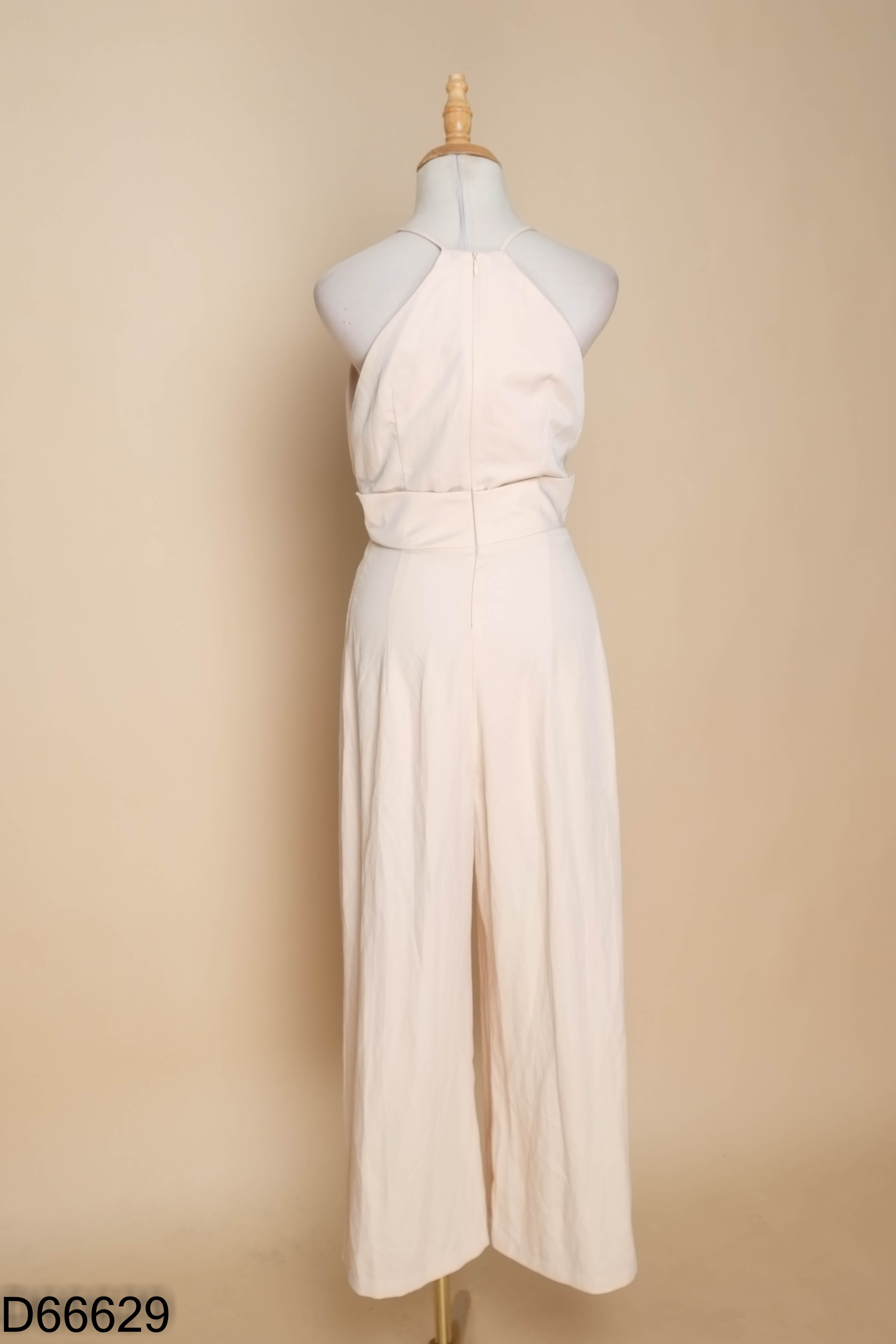 Jumpsuit be RECHIC cổ yếm trơn