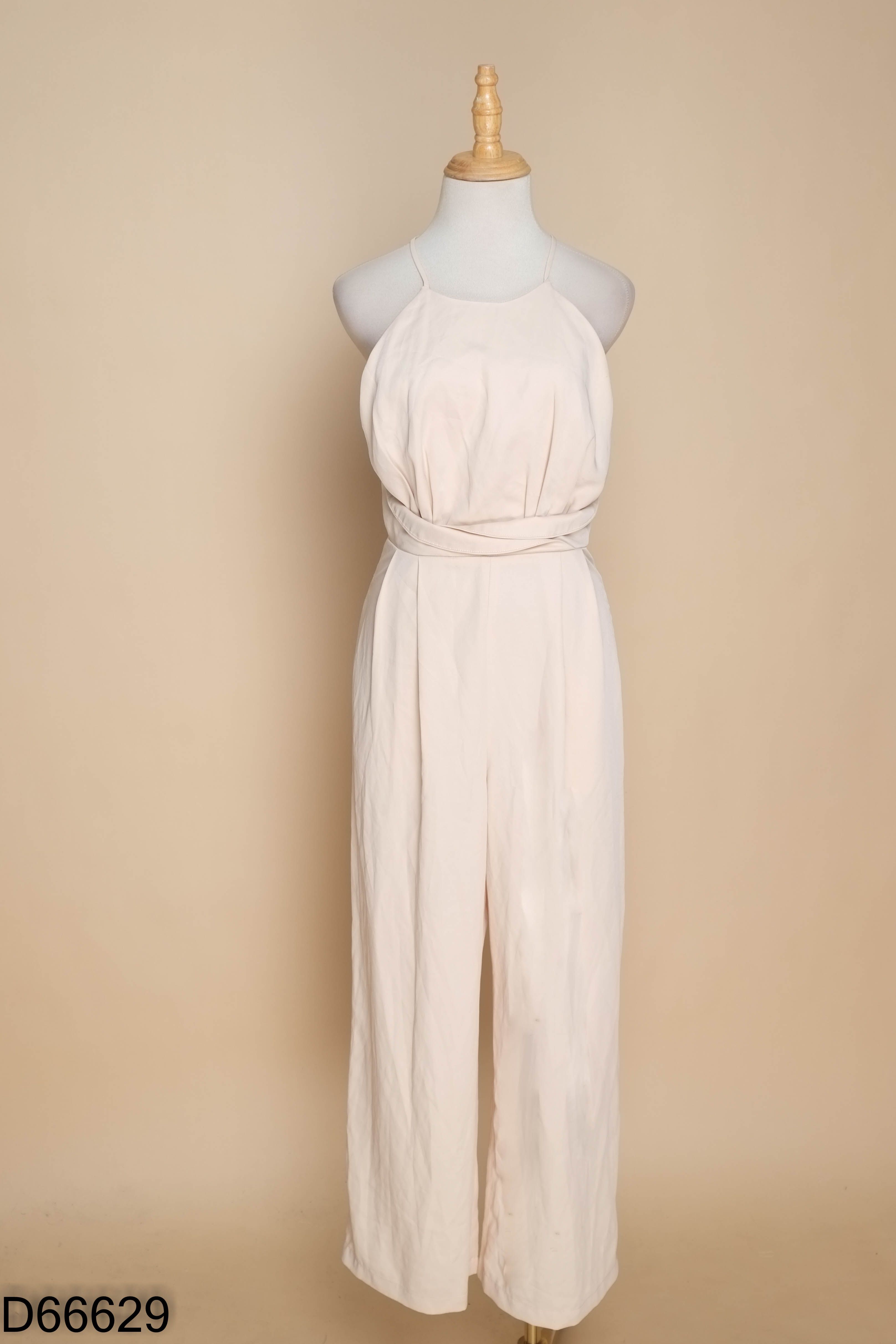 Jumpsuit be RECHIC cổ yếm trơn