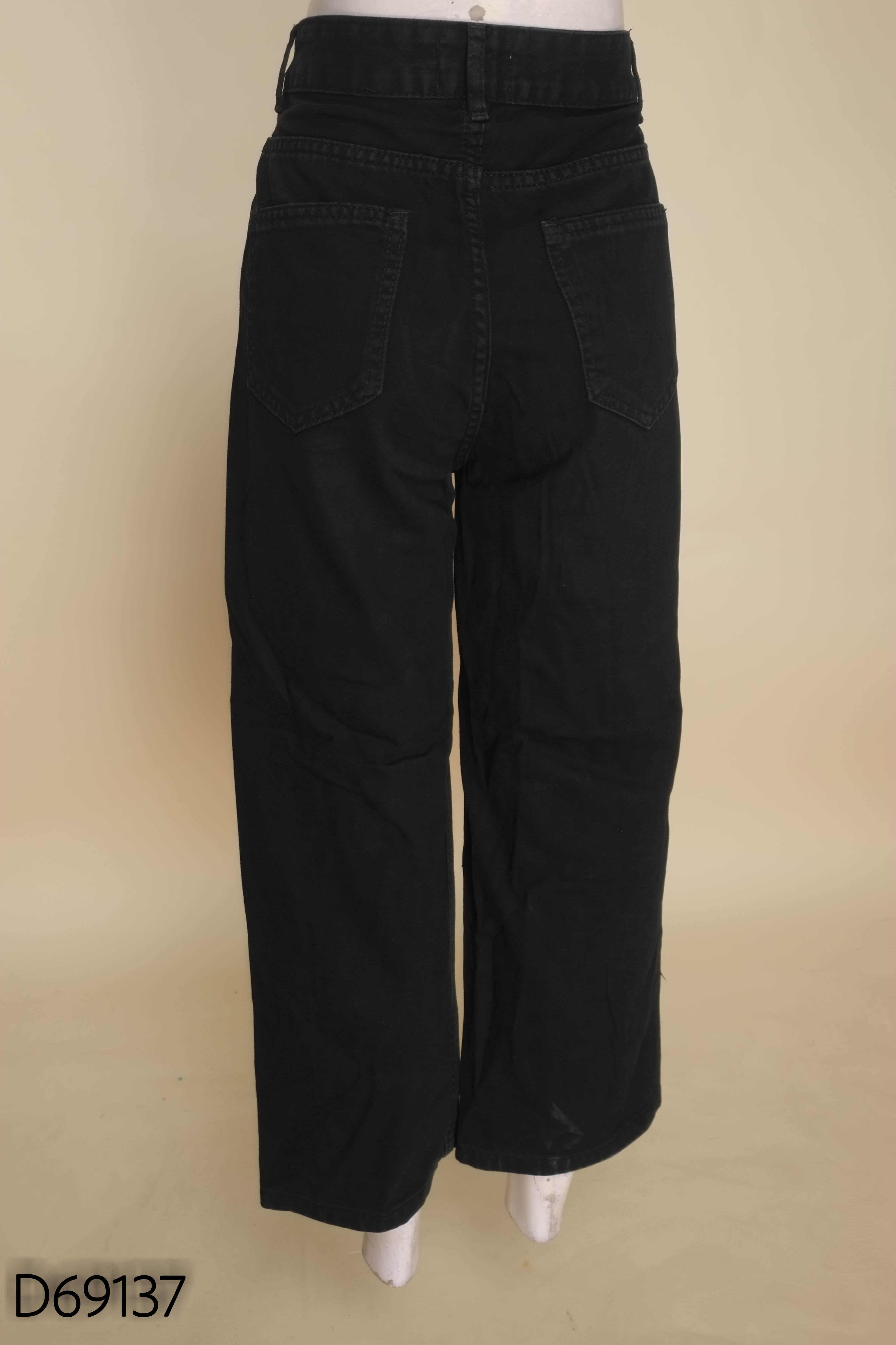 Quần jeans đen LA'COBA ống rộng