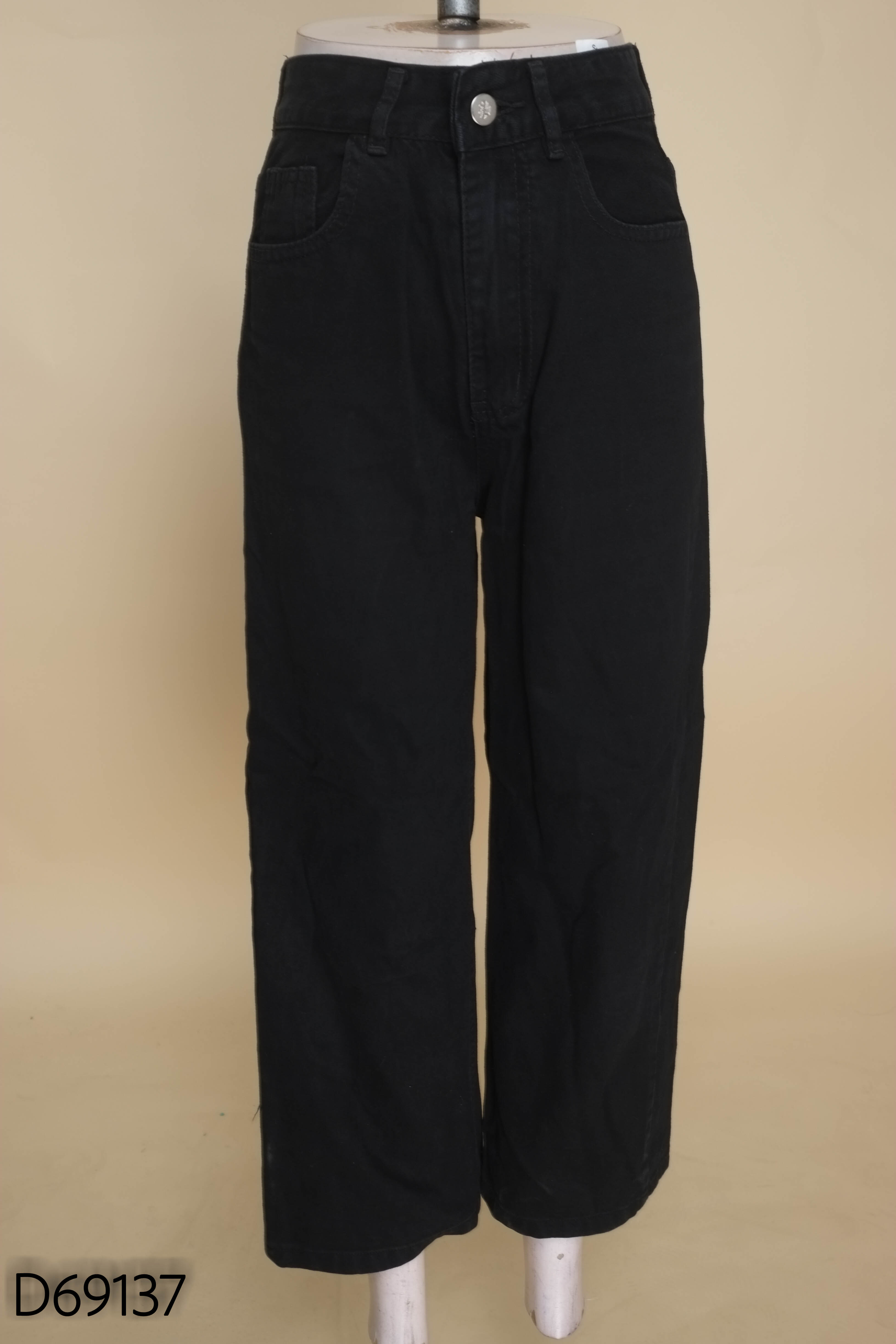 Quần jeans đen LA'COBA ống rộng