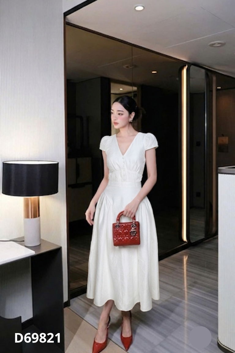 Váy trắng cúc bọc dáng dài