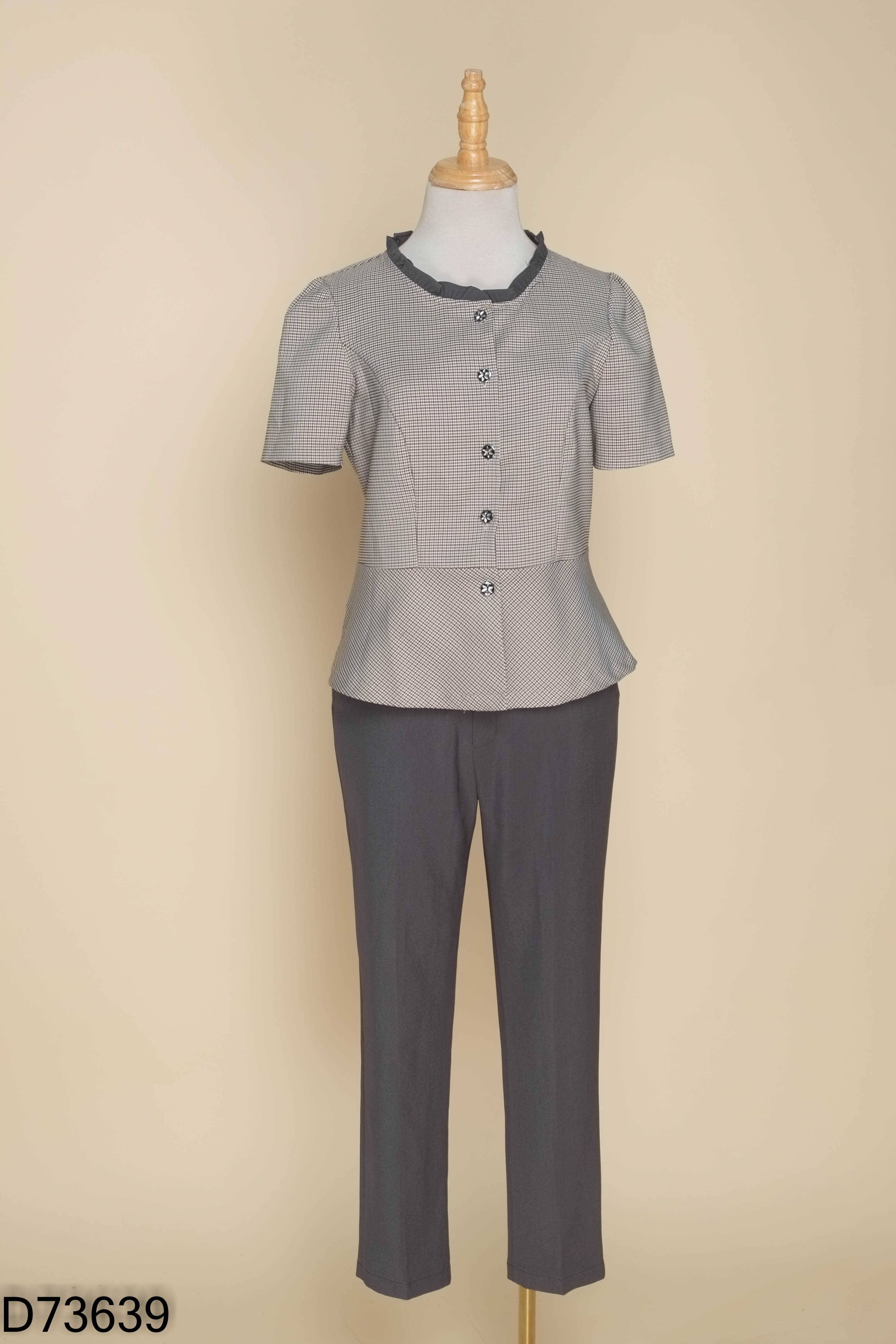 SET áo OLEONORA bẻ kẻ+ quần xám