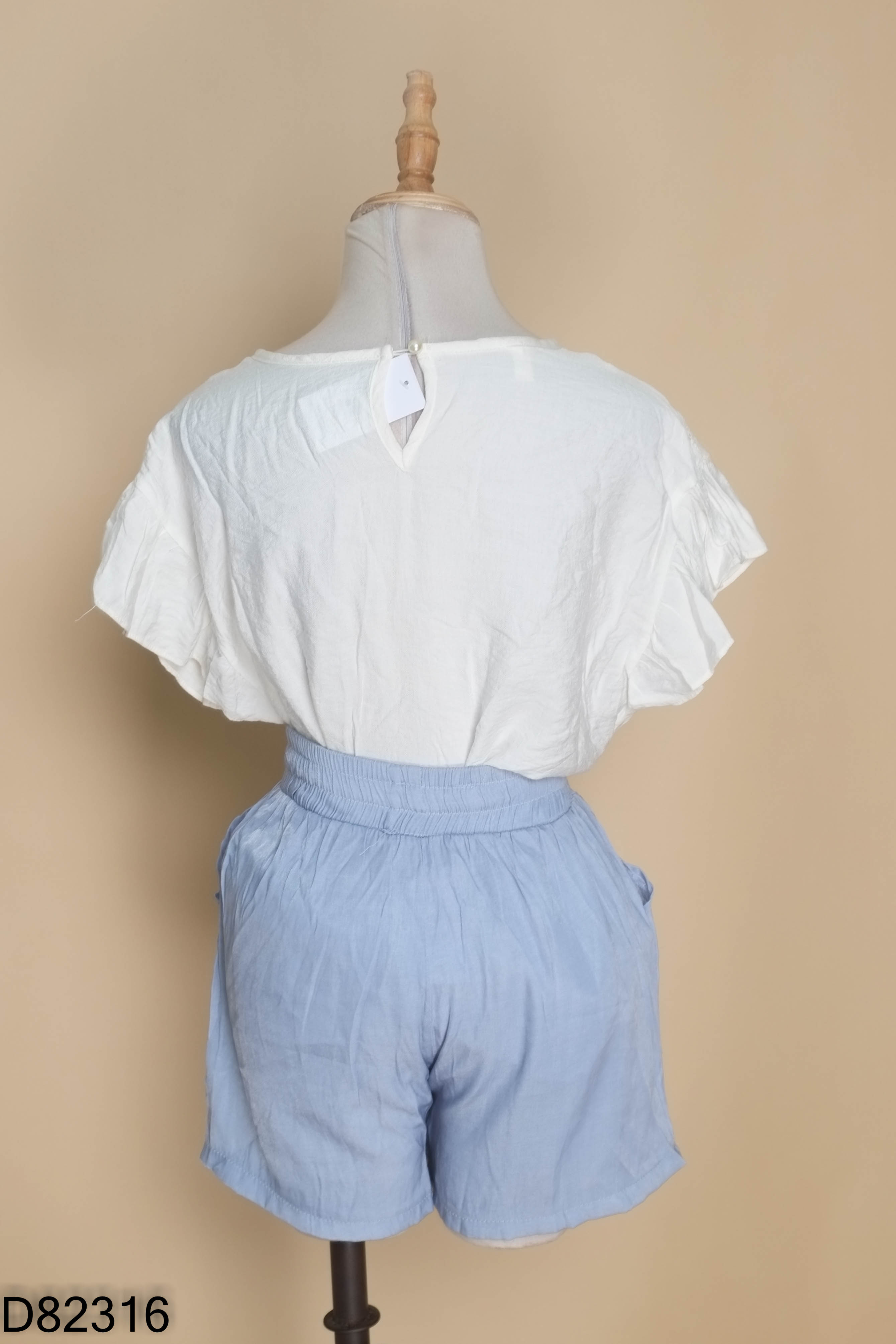 Set Áo be phối kẻ ren + Quần short xanh